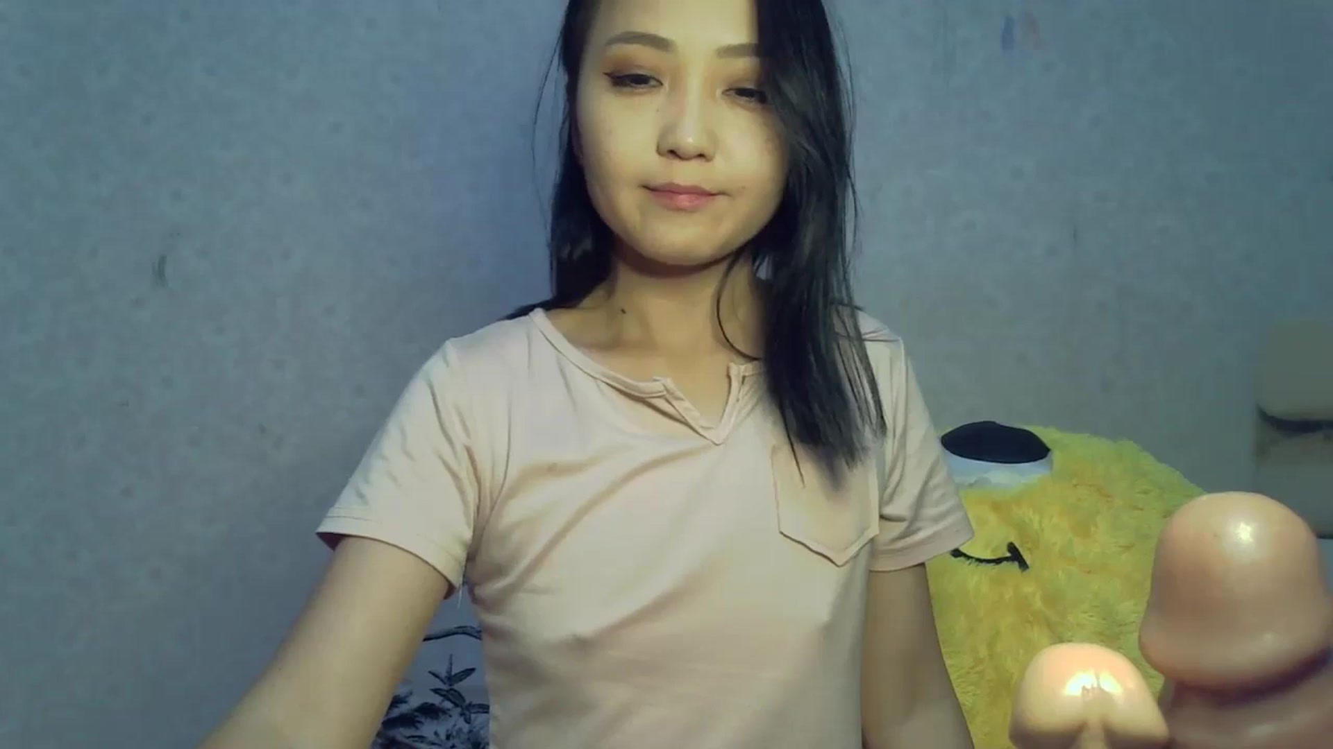 Gallery image thumbnail from Cute_TinyAni's myfreecams stream on, 10/21/2024, 14:20 image 13 of 20