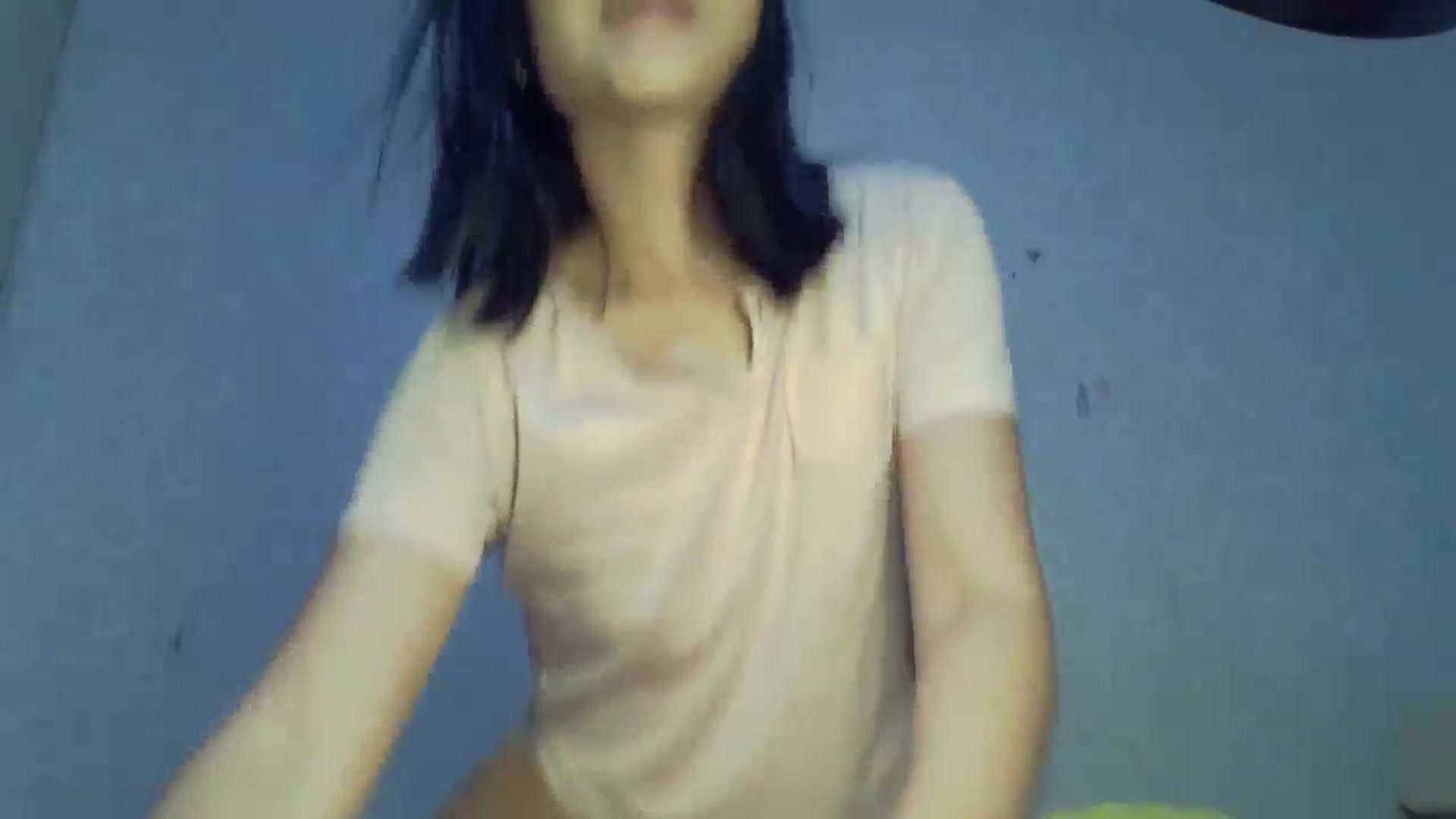 Gallery image thumbnail from Cute_TinyAni's myfreecams stream on, 10/21/2024, 20:25 image 15 of 20
