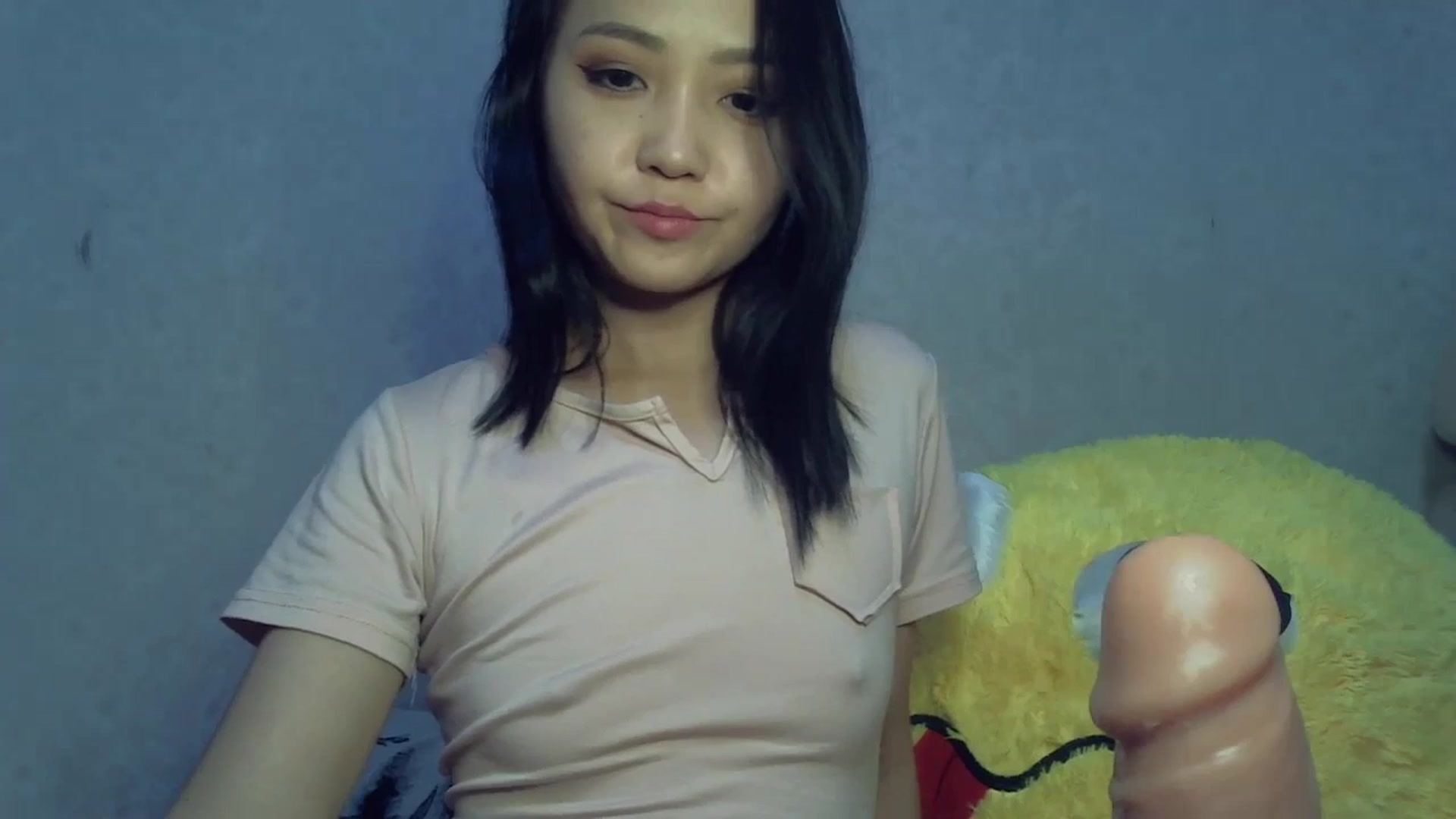 Gallery image thumbnail from Cute_TinyAni's myfreecams stream on, 10/21/2024, 22:21 image 17 of 20