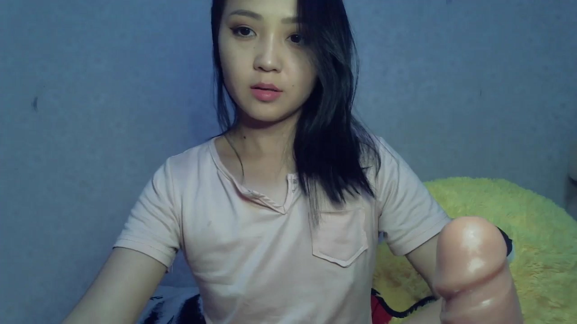 Gallery image thumbnail from Cute_TinyAni's myfreecams stream on, 10/21/2024, 22:21 image 7 of 20