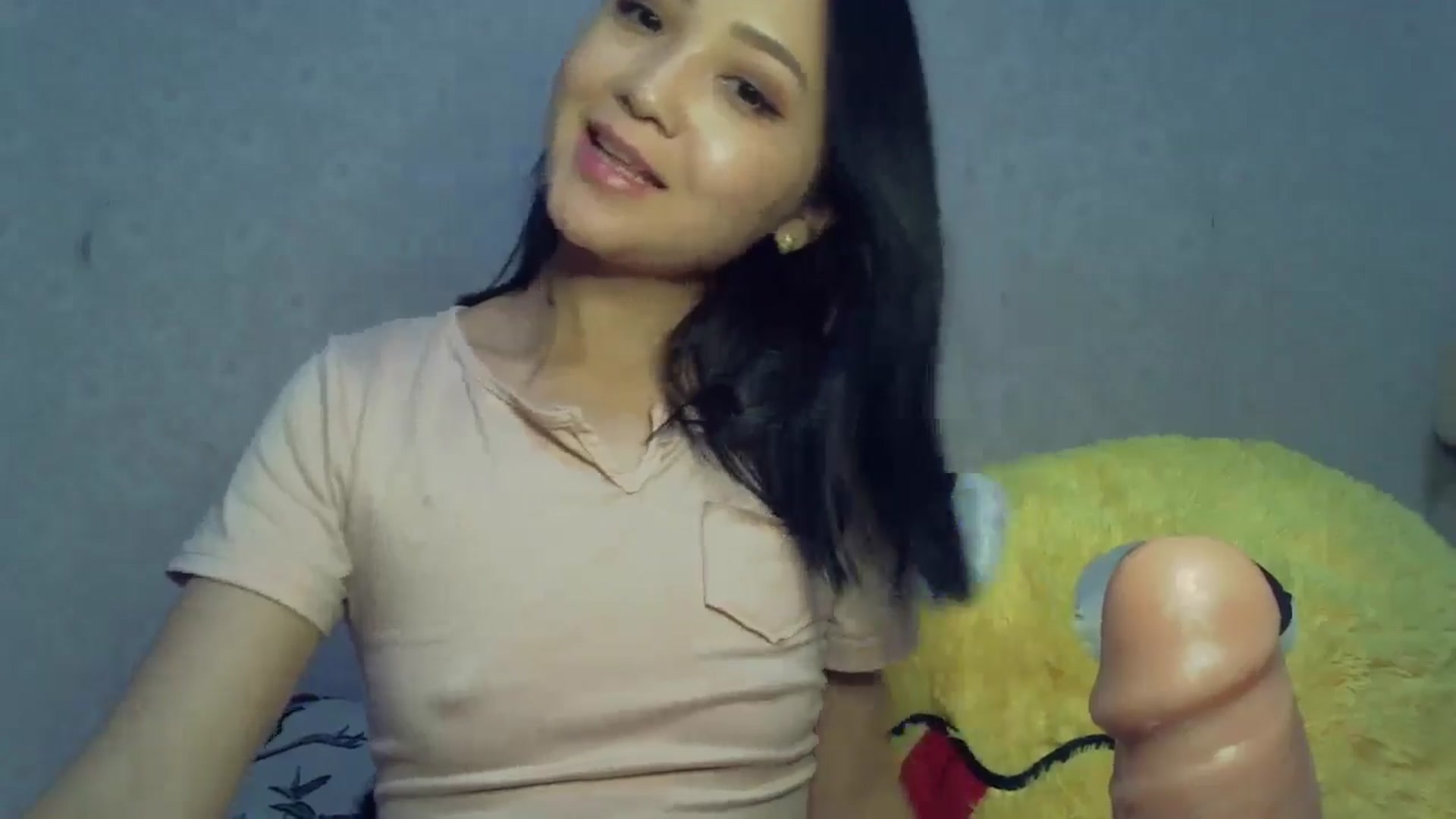 Gallery image thumbnail from Cute_TinyAni's myfreecams stream on, 10/21/2024, 22:21 image 20 of 20