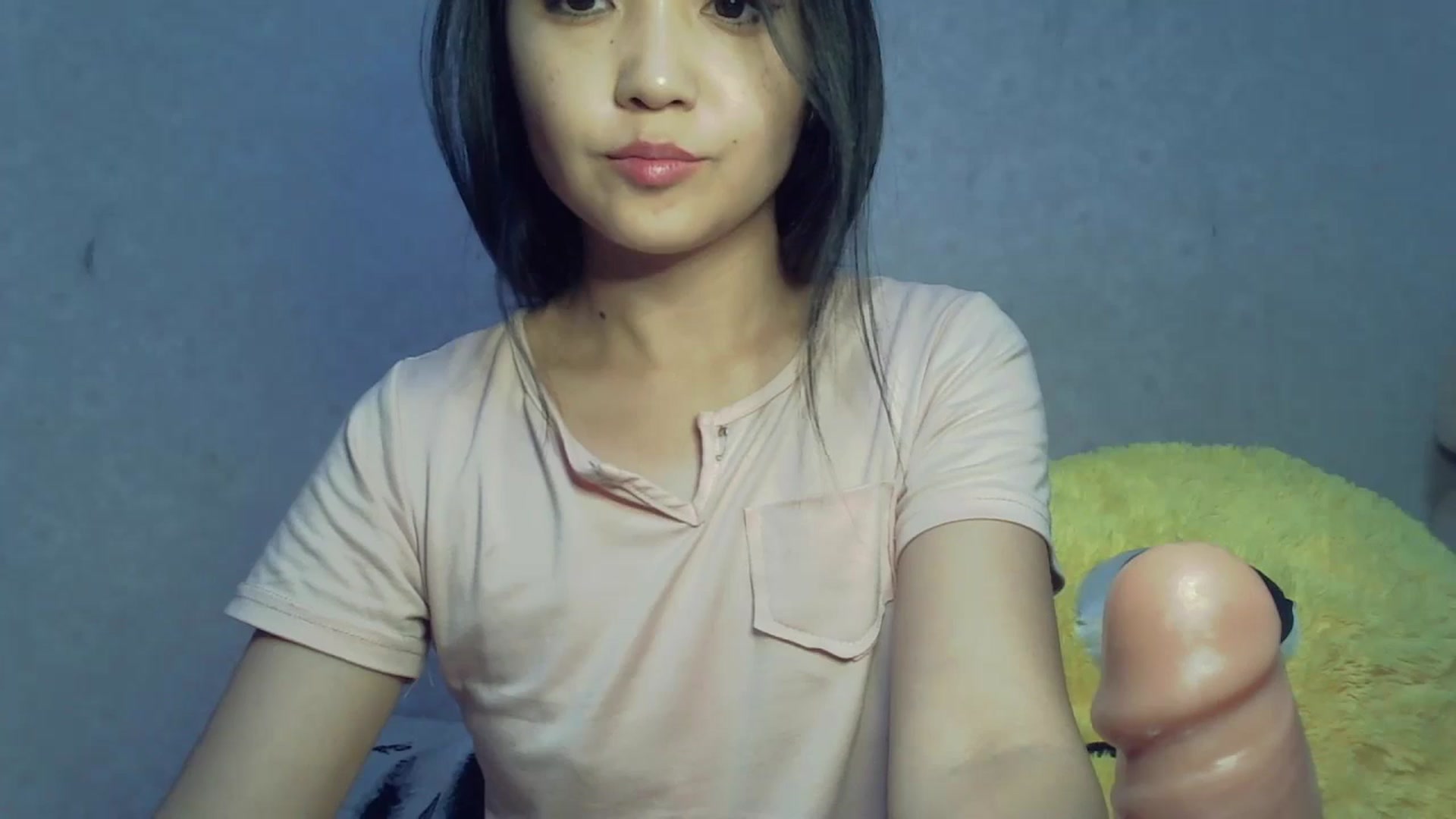 Gallery image thumbnail from Cute_TinyAni's myfreecams stream on, 10/21/2024, 22:21 image 10 of 20