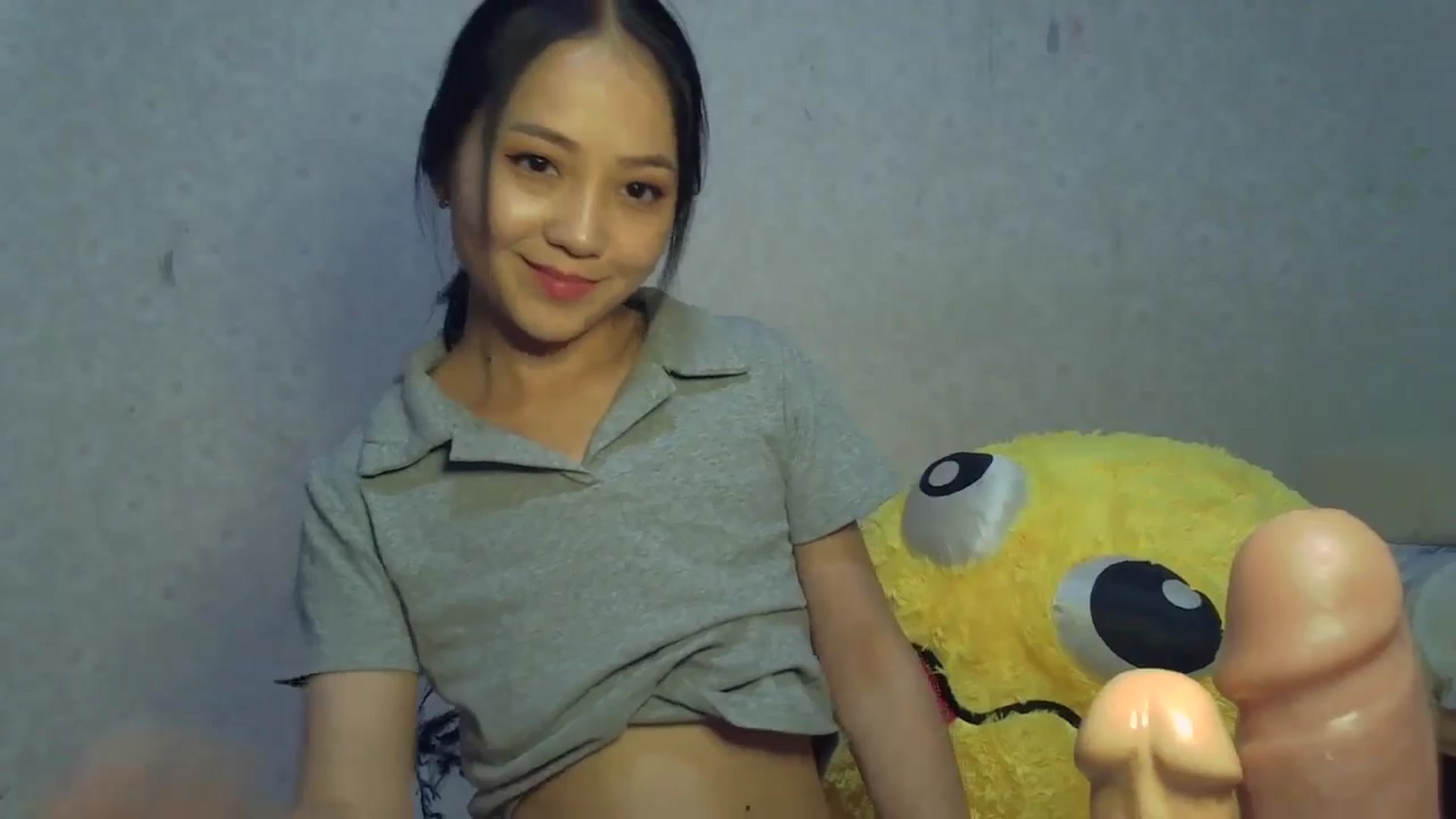 Gallery image thumbnail from Cute_TinyAni's myfreecams stream on, 10/22/2024, 20:21 image 10 of 20