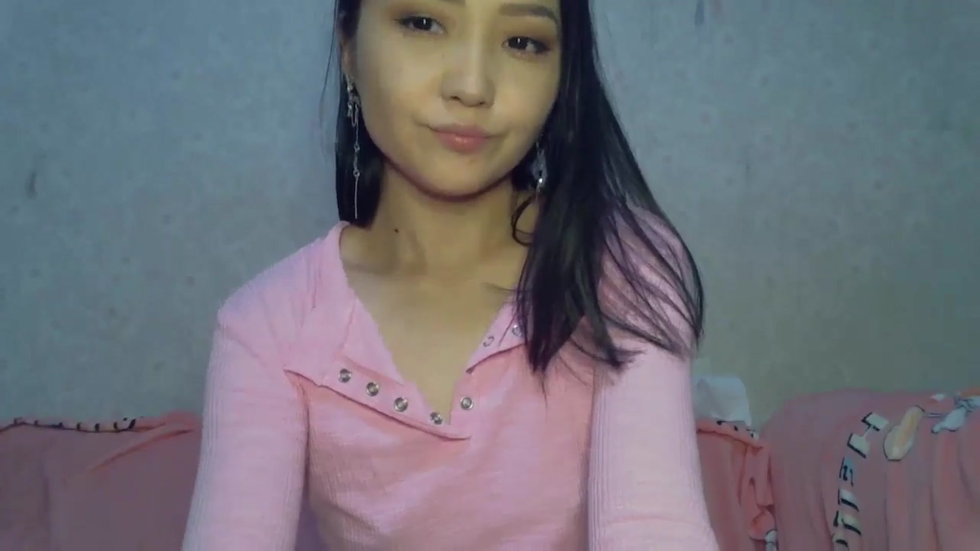 Gallery image thumbnail from Cute_TinyAni's myfreecams stream on, 11/22/2024, 18:00 image 5 of 20