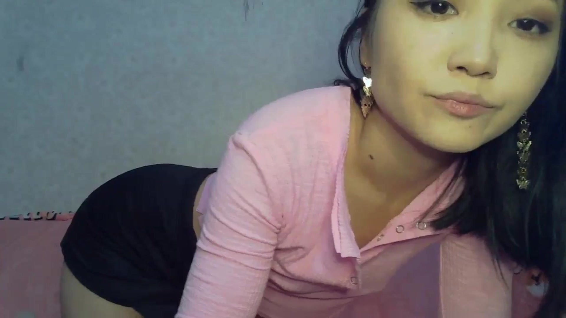 Gallery image thumbnail from Cute_TinyAni's myfreecams stream on, 11/23/2024, 12:15 image 12 of 20