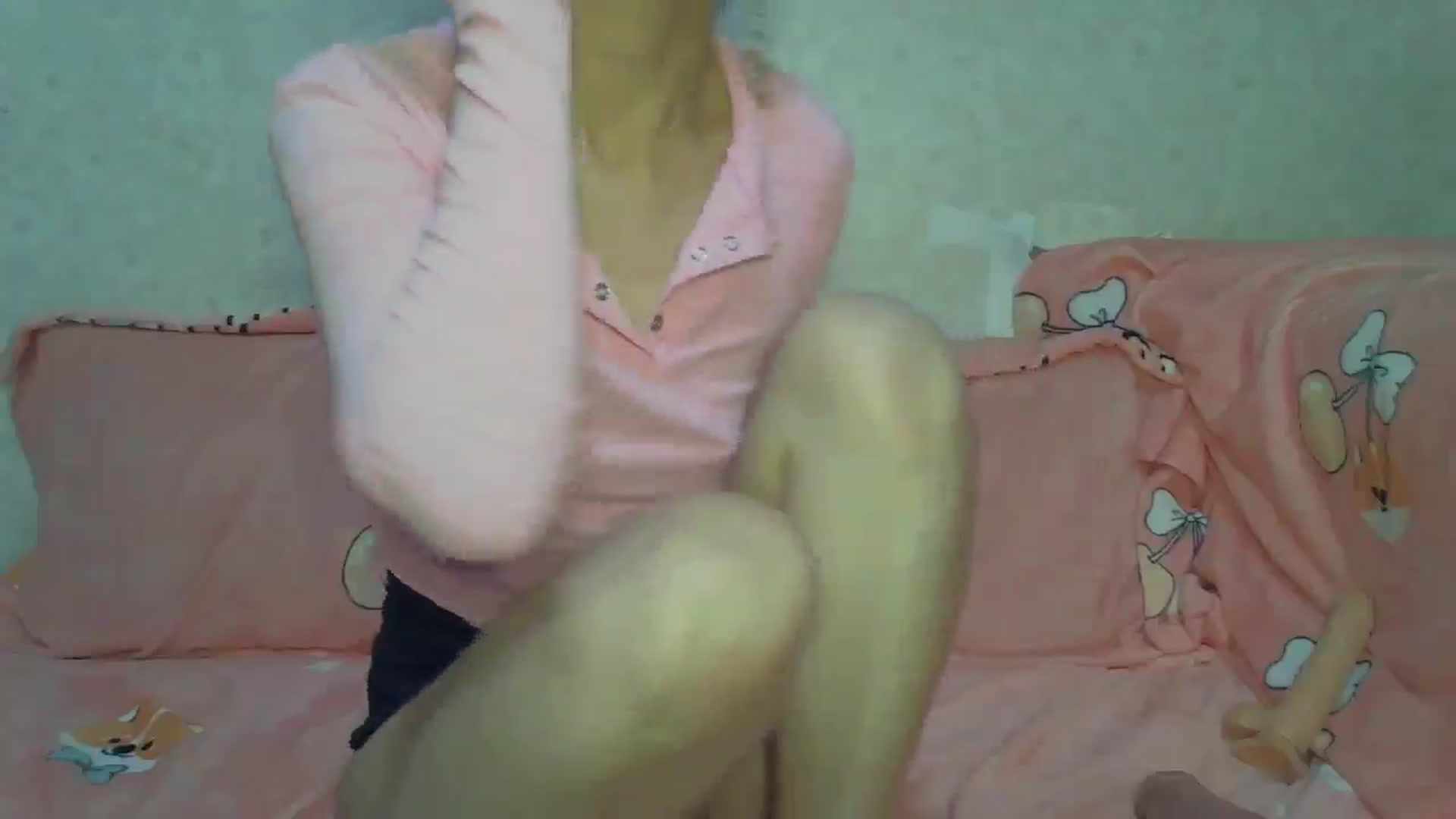 Gallery image thumbnail from Cute_TinyAni's myfreecams stream on, 11/23/2024, 19:08 image 10 of 20