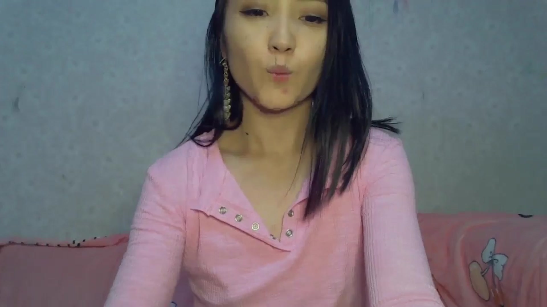Gallery image thumbnail from Cute_TinyAni's myfreecams stream on, 11/23/2024, 19:08 image 12 of 20