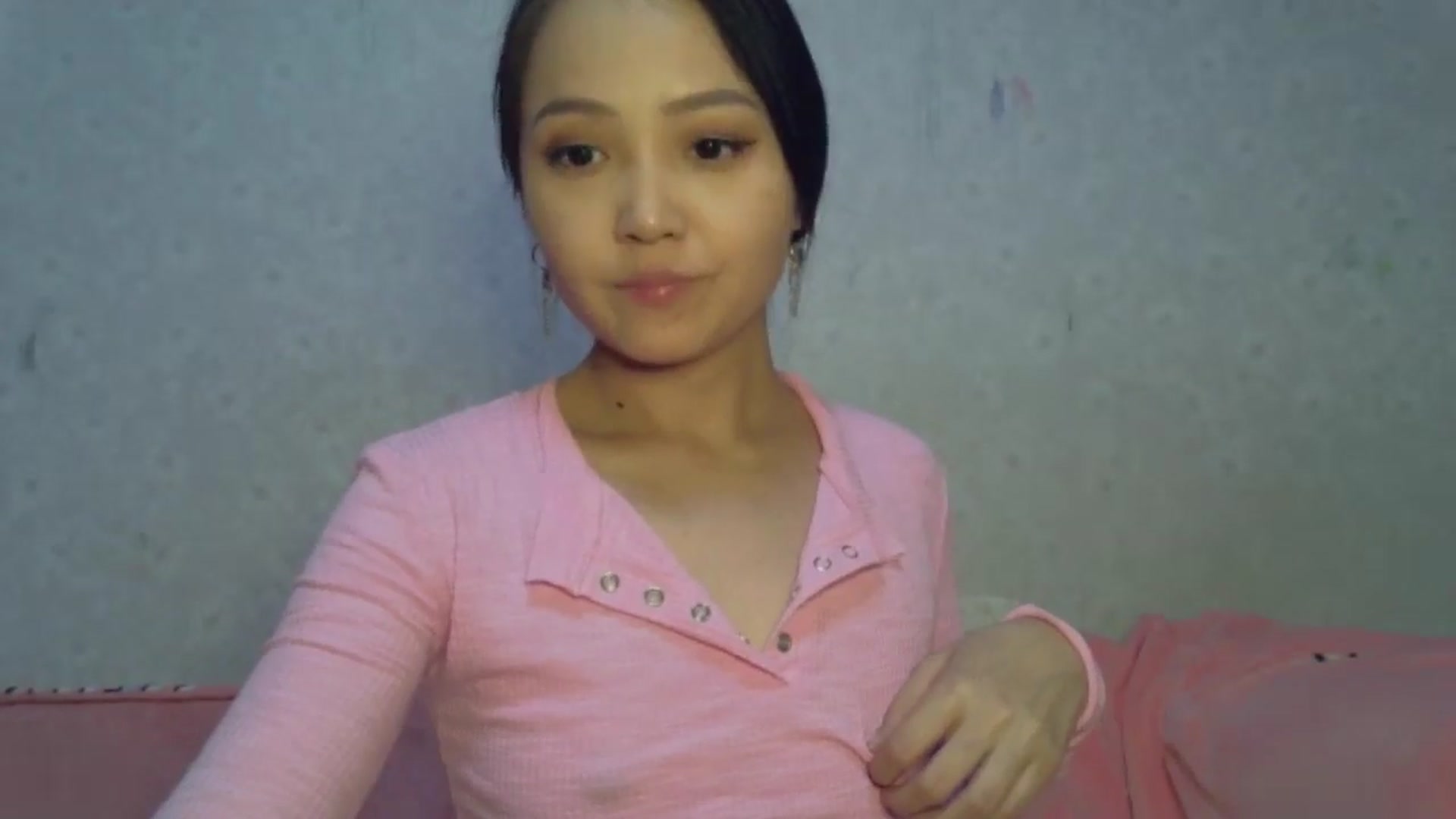 Gallery image thumbnail from Cute_TinyAni's myfreecams stream on, 11/26/2024, 15:39 image 15 of 20
