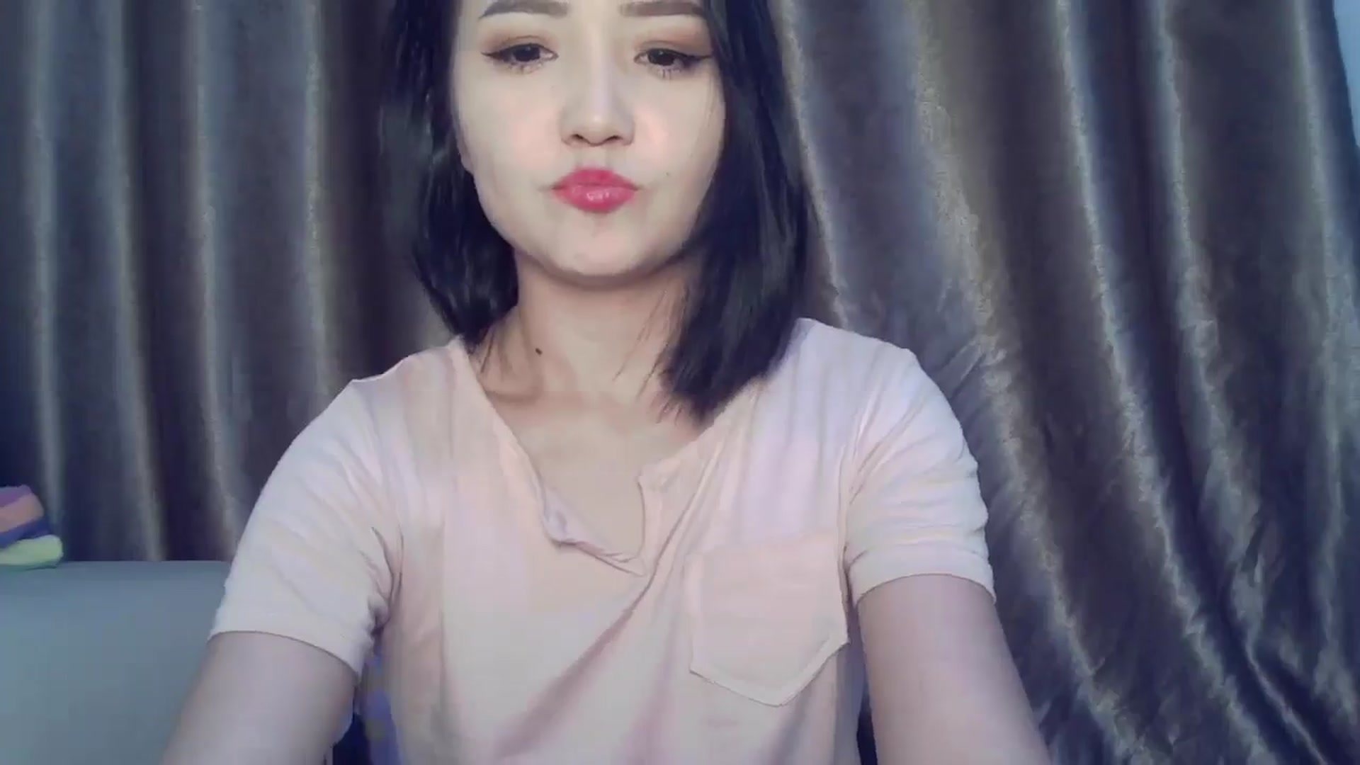 Gallery image thumbnail from Cute_TinyAni's myfreecams stream on, 01/28/2025, 18:13 image 16 of 20
