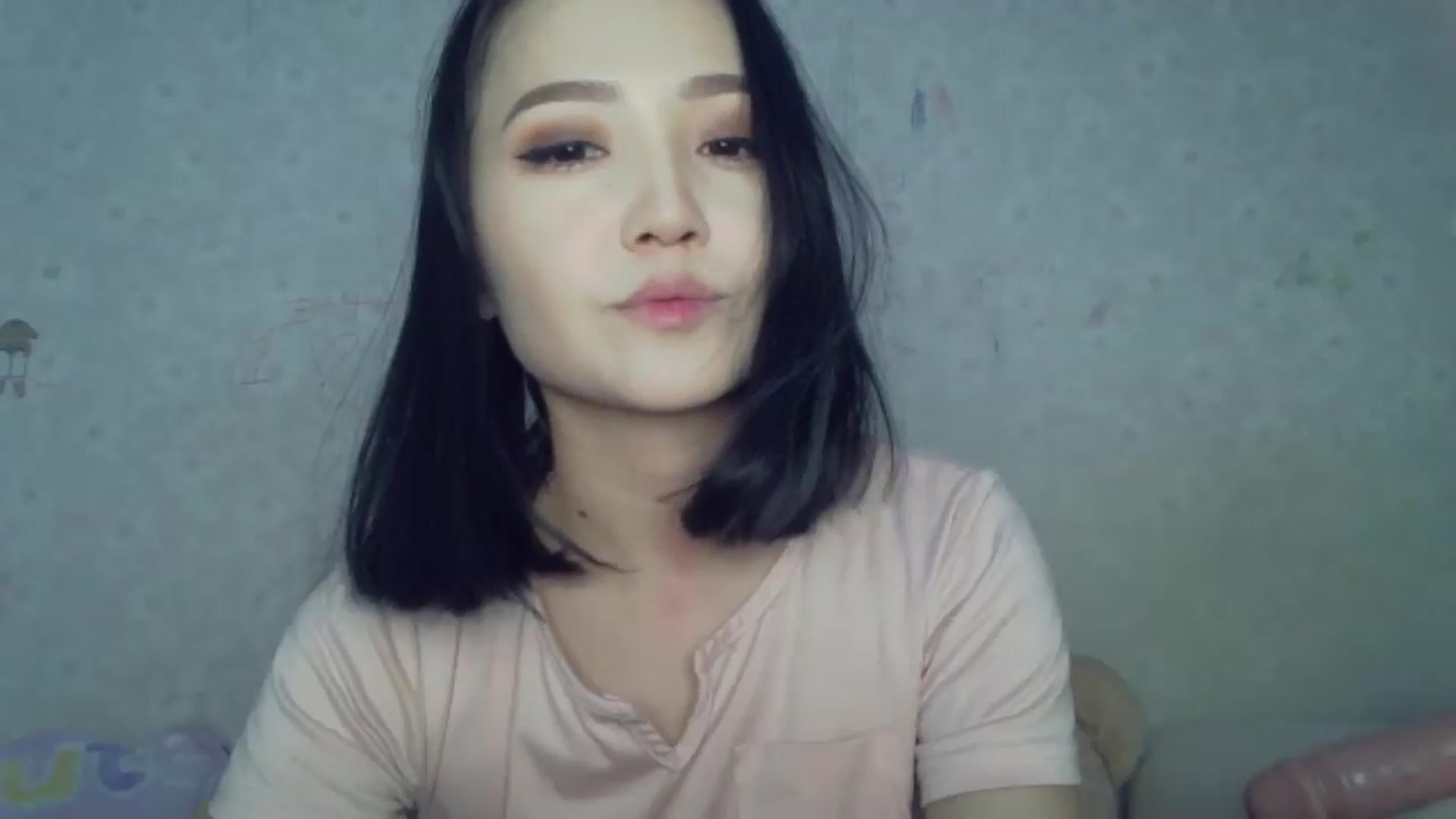 Gallery image thumbnail from Cute_TinyAni's myfreecams stream on, 02/04/2025, 19:45 image 13 of 20