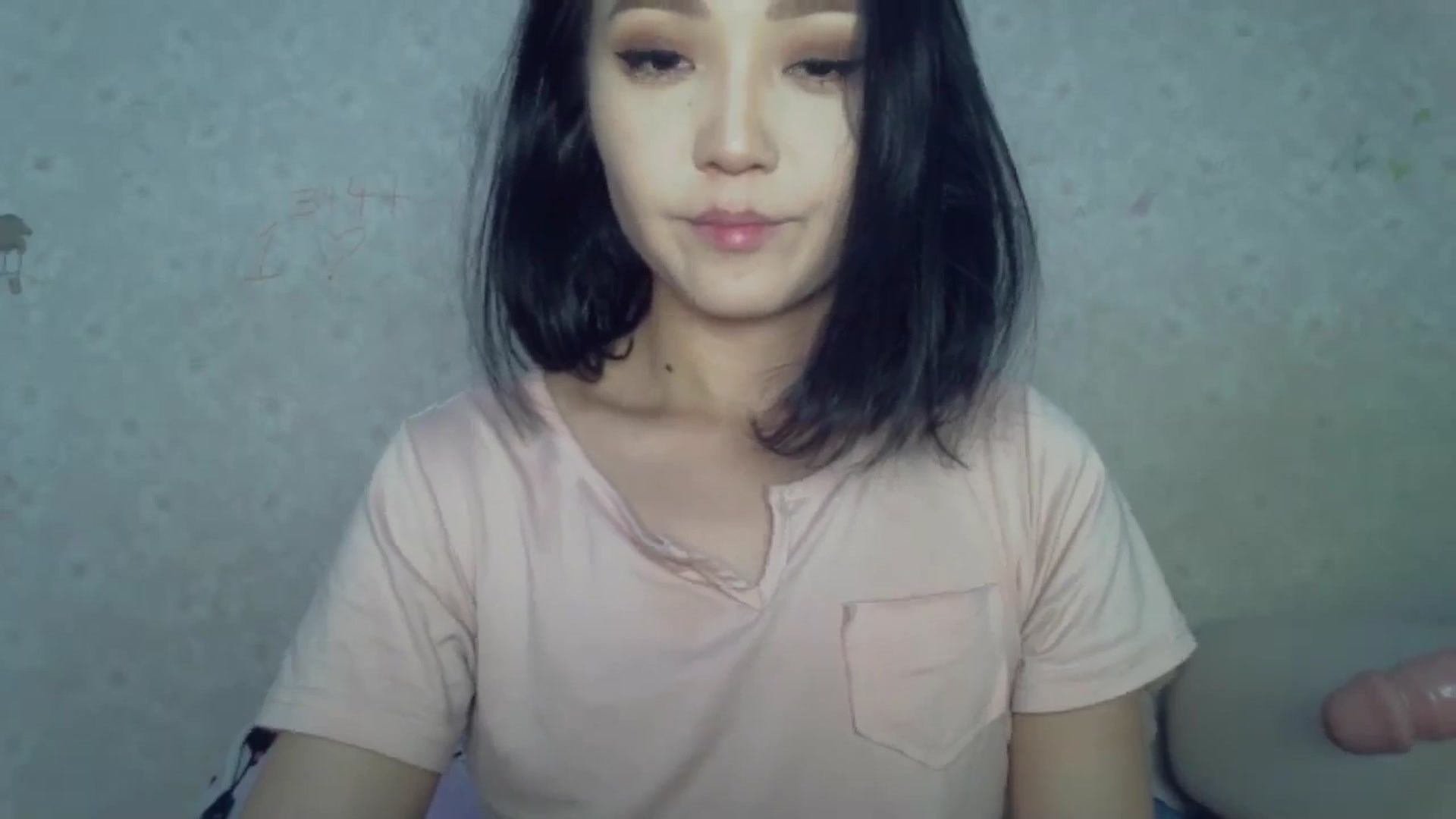 Gallery image thumbnail from Cute_TinyAni's myfreecams stream on, 02/04/2025, 20:30 image 7 of 20