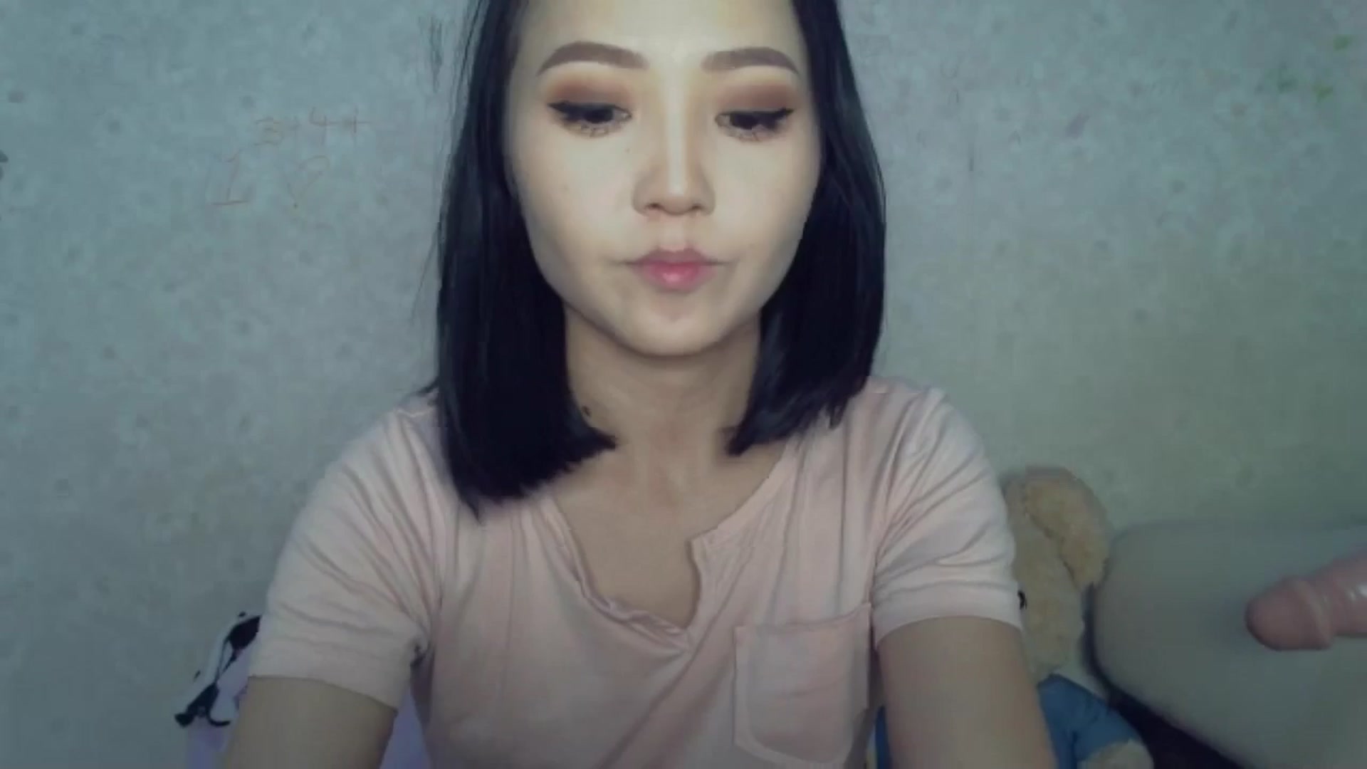 Gallery image thumbnail from Cute_TinyAni's myfreecams stream on, 02/04/2025, 20:30 image 11 of 20