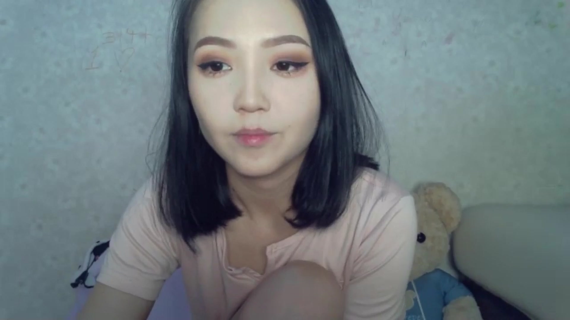 Gallery image thumbnail from Cute_TinyAni's myfreecams stream on, 02/04/2025, 20:30 image 17 of 20