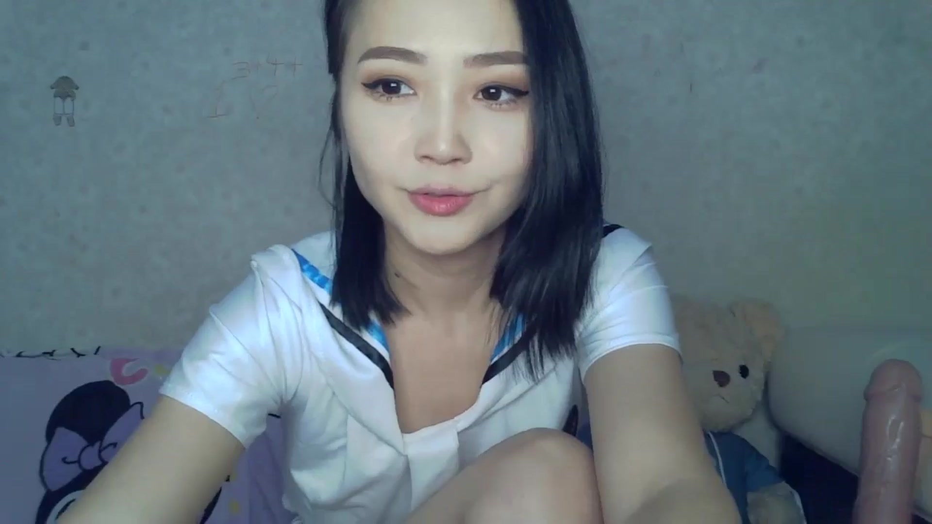 Gallery image thumbnail from Cute_TinyAni's myfreecams stream on, 02/08/2025, 20:27 image 5 of 20