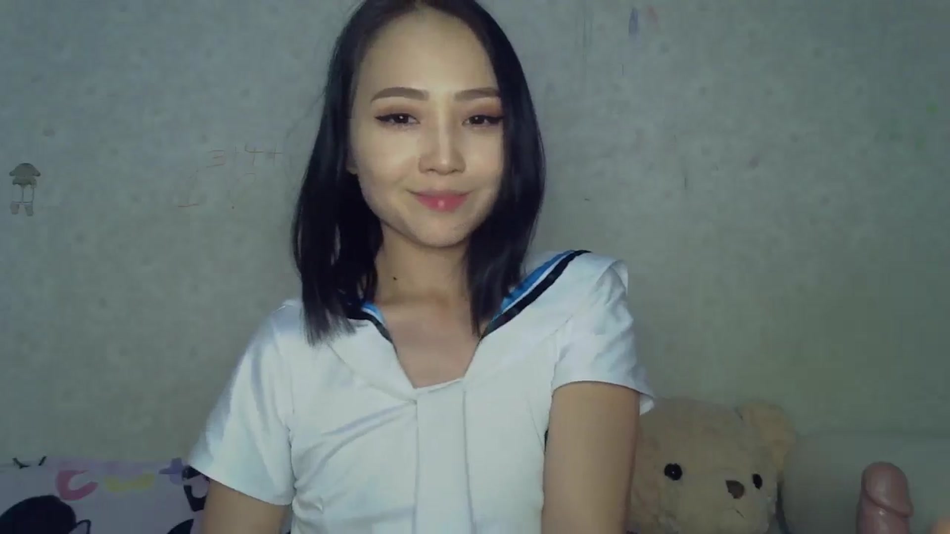 Gallery image thumbnail from Cute_TinyAni's myfreecams stream on, 02/08/2025, 20:27 image 8 of 20
