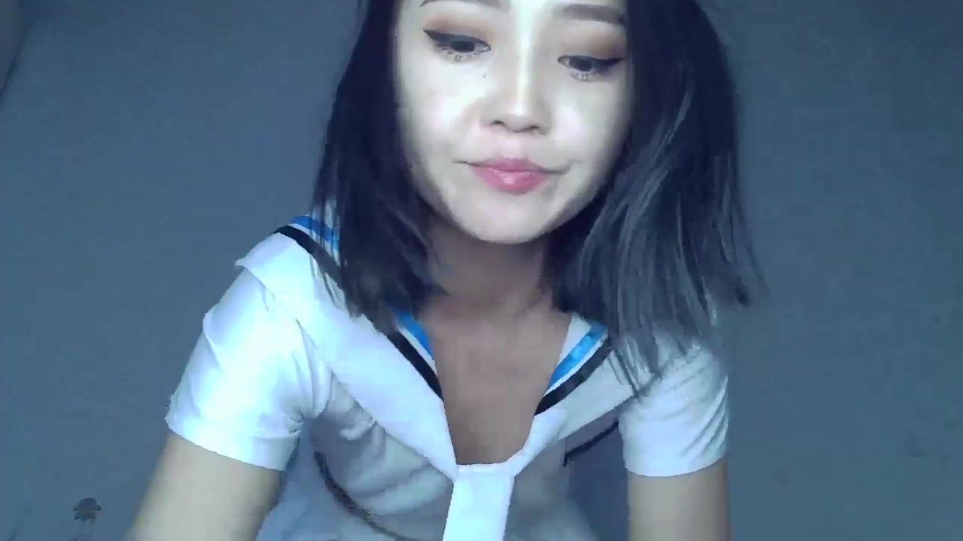 Gallery image thumbnail from Cute_TinyAni's myfreecams stream on, 02/08/2025, 20:53 image 16 of 20
