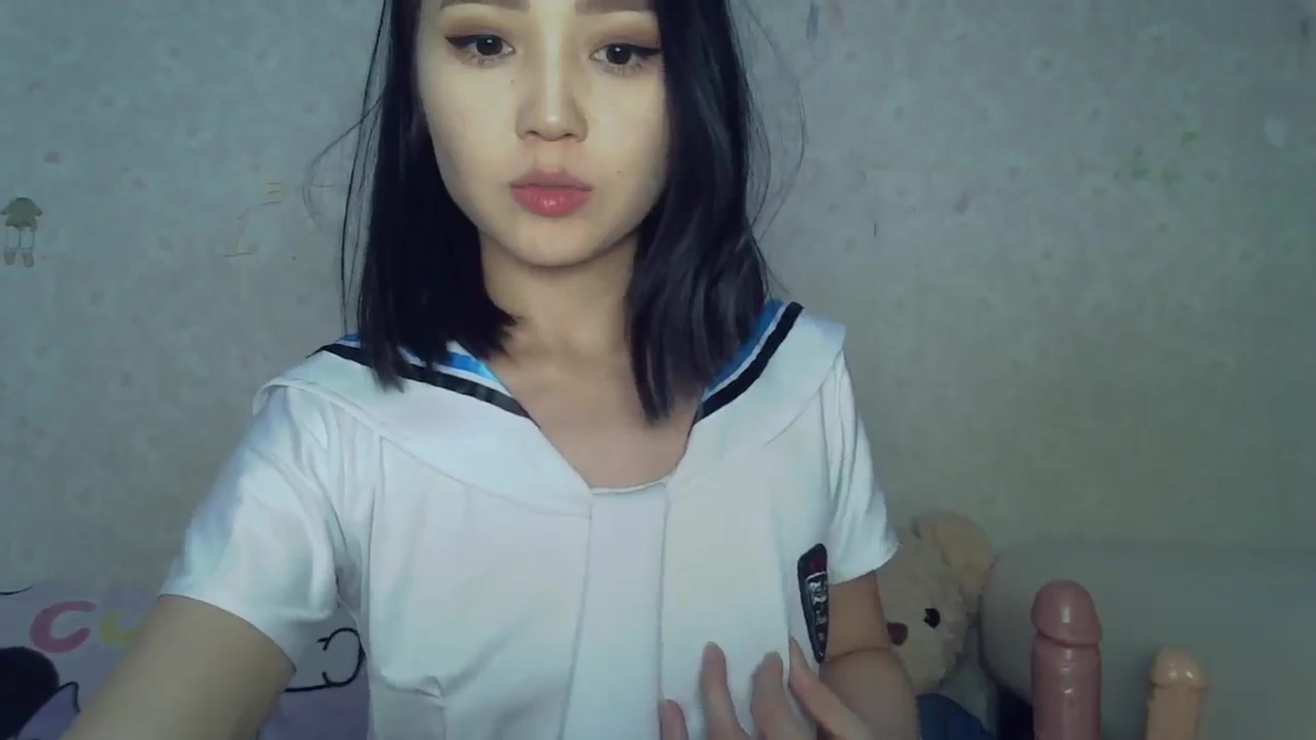 Gallery image thumbnail from Cute_TinyAni's myfreecams stream on, 02/08/2025, 23:04 image 8 of 20