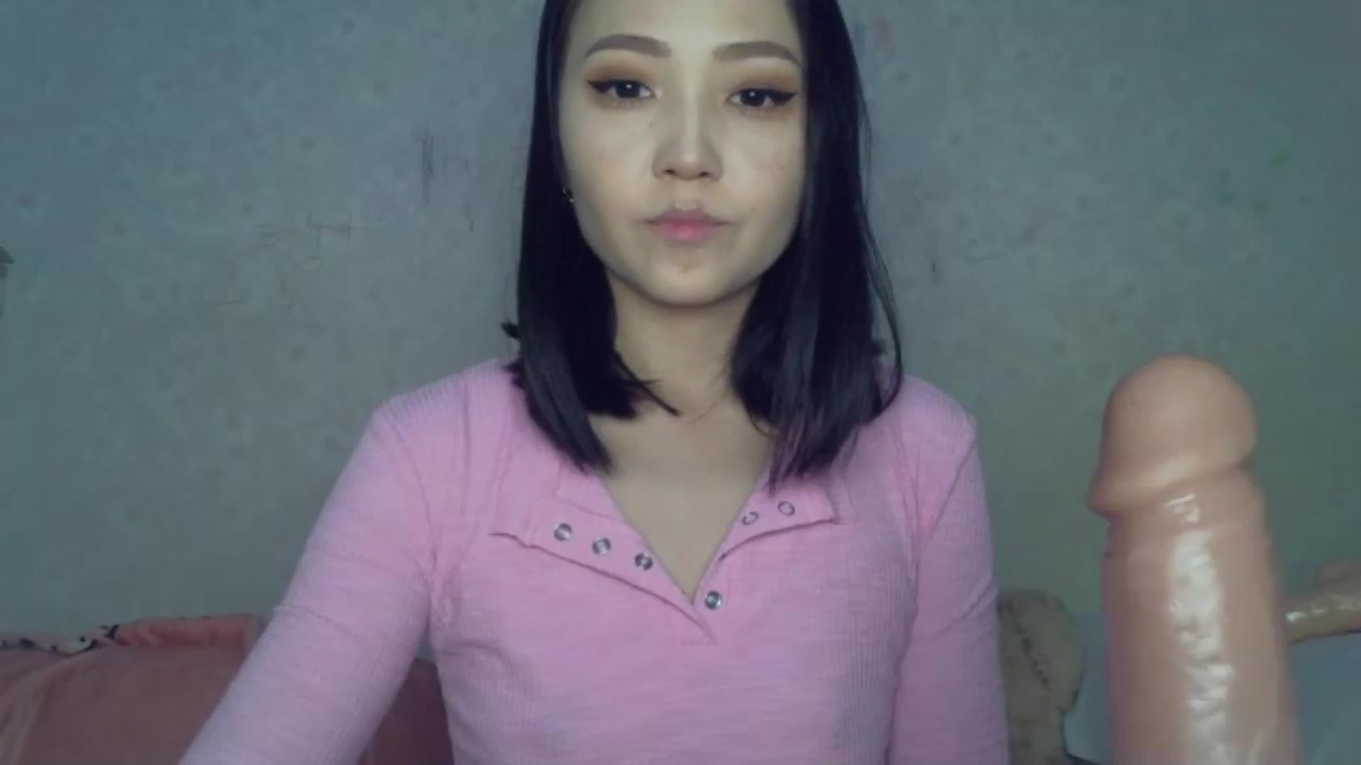 Gallery image thumbnail from Cute_TinyAni's myfreecams stream on, 03/30/2025, 13:46 image 8 of 20