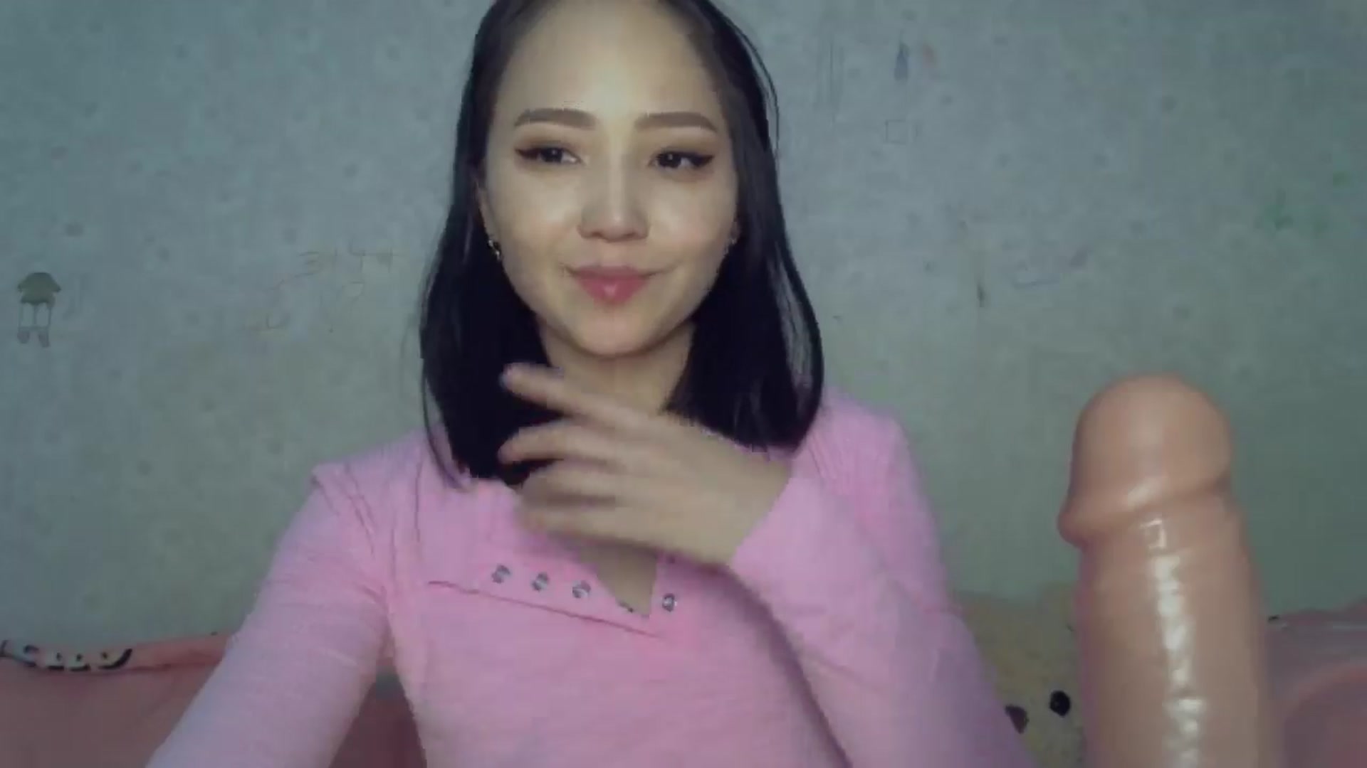 Gallery image thumbnail from Cute_TinyAni's myfreecams stream on, 03/30/2025, 19:29 image 7 of 20