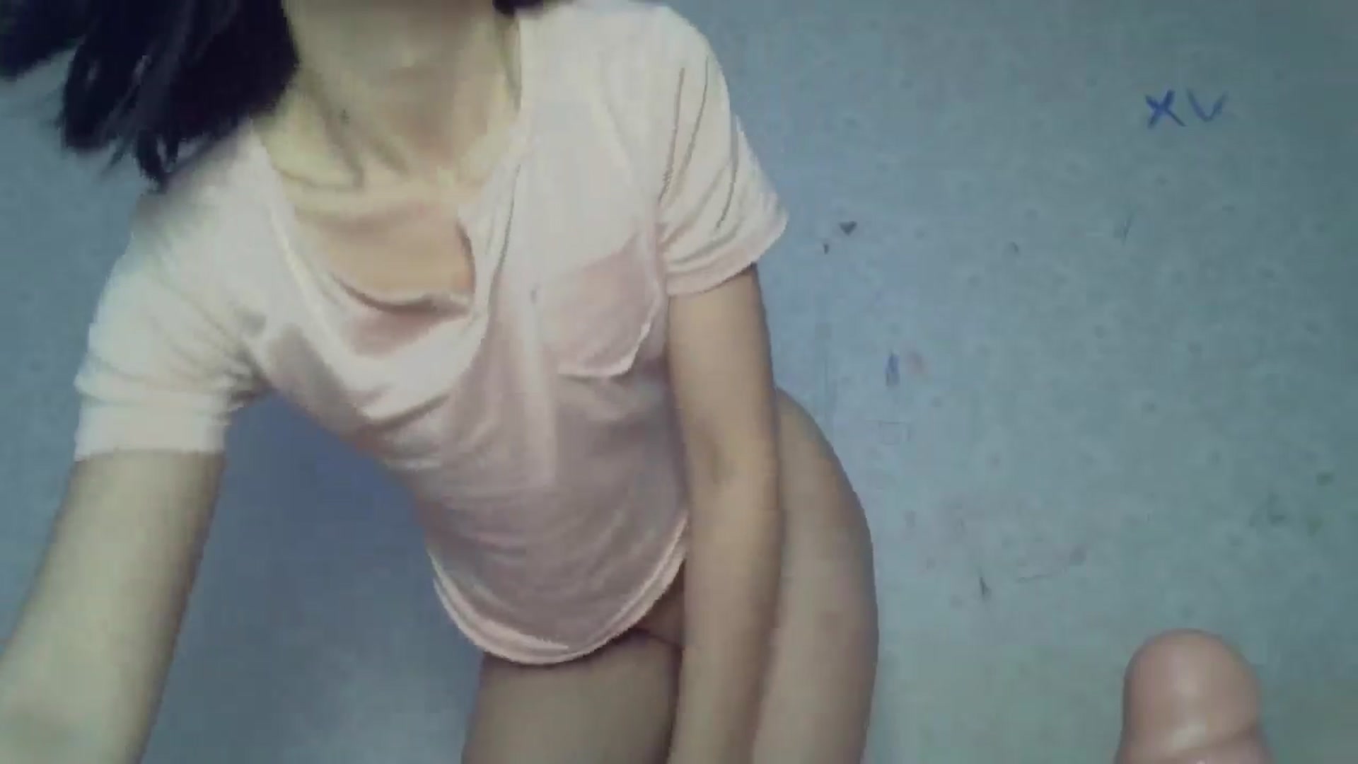 Gallery image thumbnail from Cute_TinyAni's myfreecams stream on, 03/31/2025, 19:09 image 8 of 20