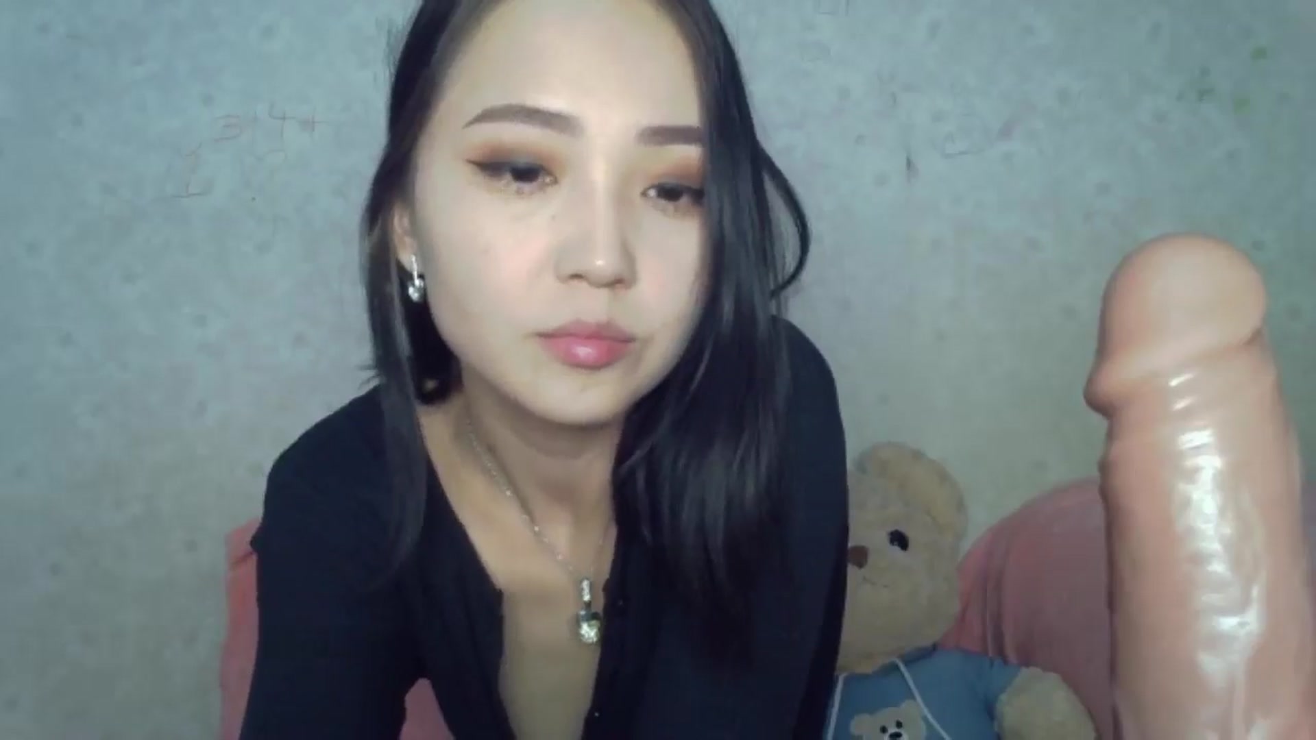 Gallery image thumbnail from Cute_TinyAni's myfreecams stream on, 04/01/2025, 15:15 image 15 of 20