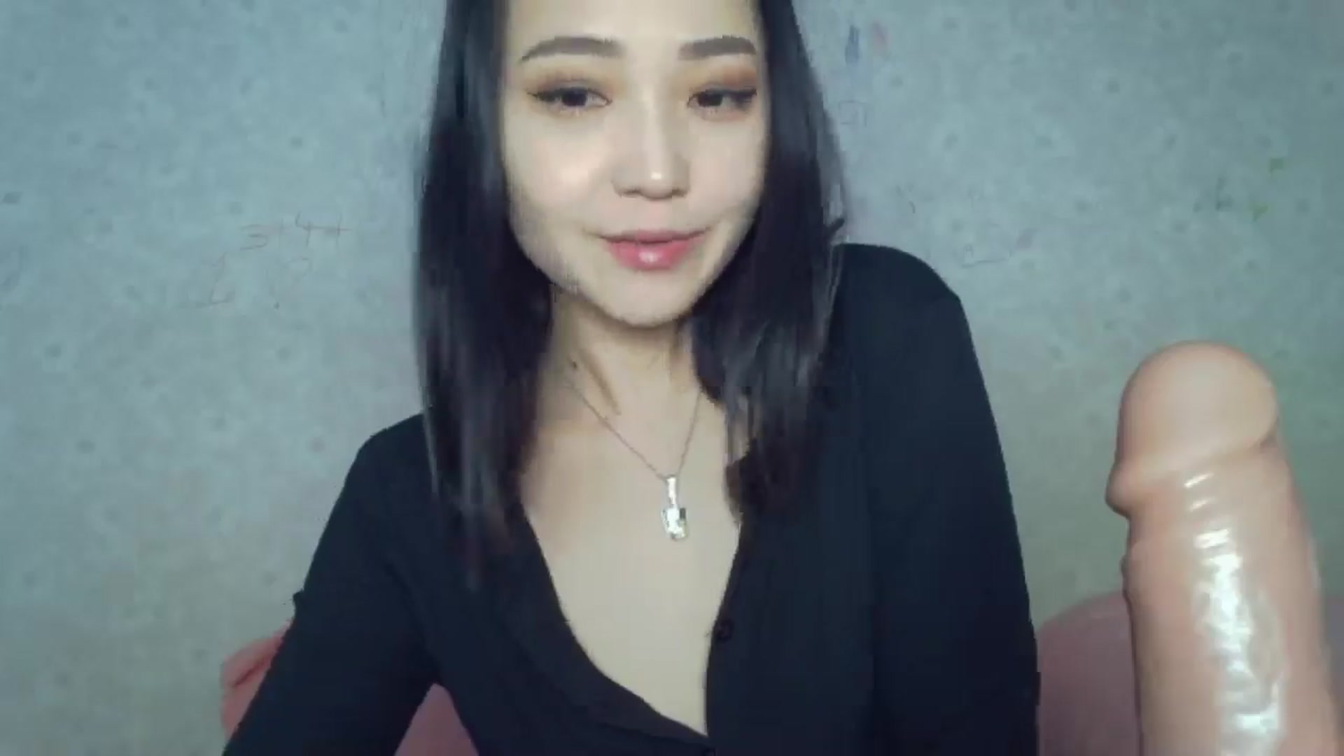 Gallery image thumbnail from Cute_TinyAni's myfreecams stream on, 04/01/2025, 15:15 image 13 of 20