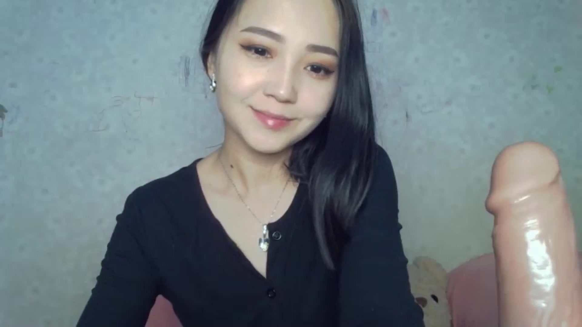 Gallery image thumbnail from Cute_TinyAni's myfreecams stream on, 04/01/2025, 15:15 image 4 of 20