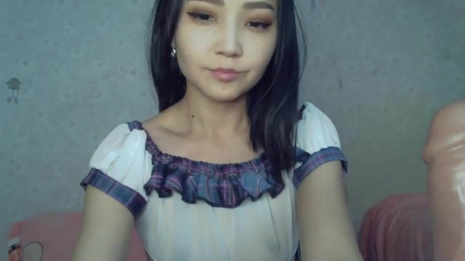 Gallery image thumbnail from Cute_TinyAni's myfreecams stream on, 04/02/2025, 08:05 image 16 of 20