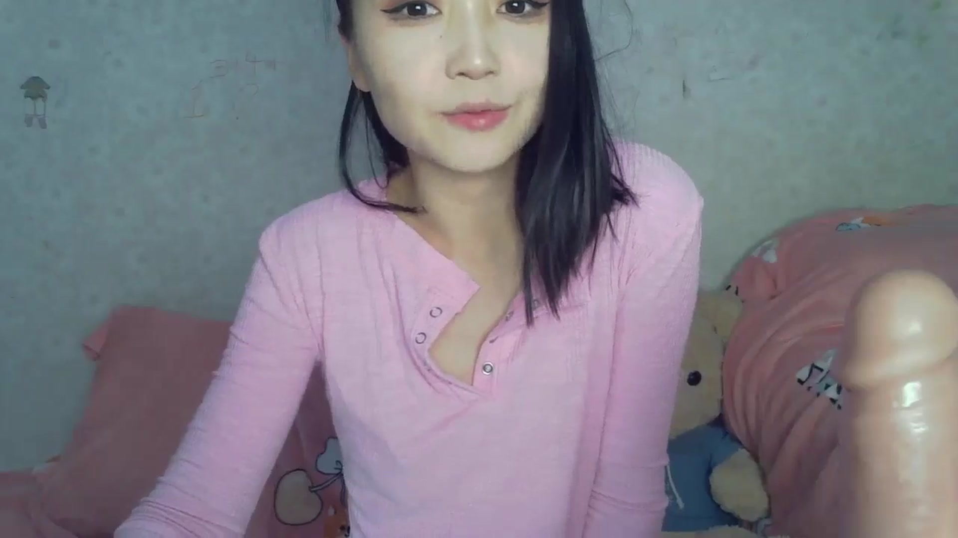 Gallery image thumbnail from Cute_TinyAni's myfreecams stream on, 04/05/2025, 15:40 image 6 of 20