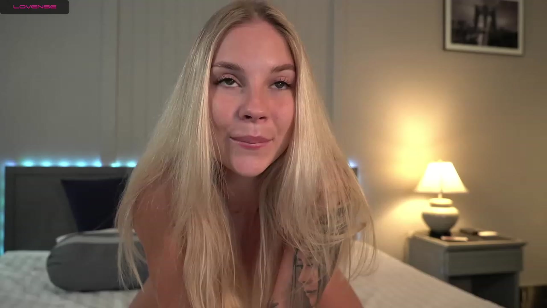 Gallery image thumbnail from Cute__foxy's myfreecams stream on, 01/26/2023, 17:26 image 8 of 20