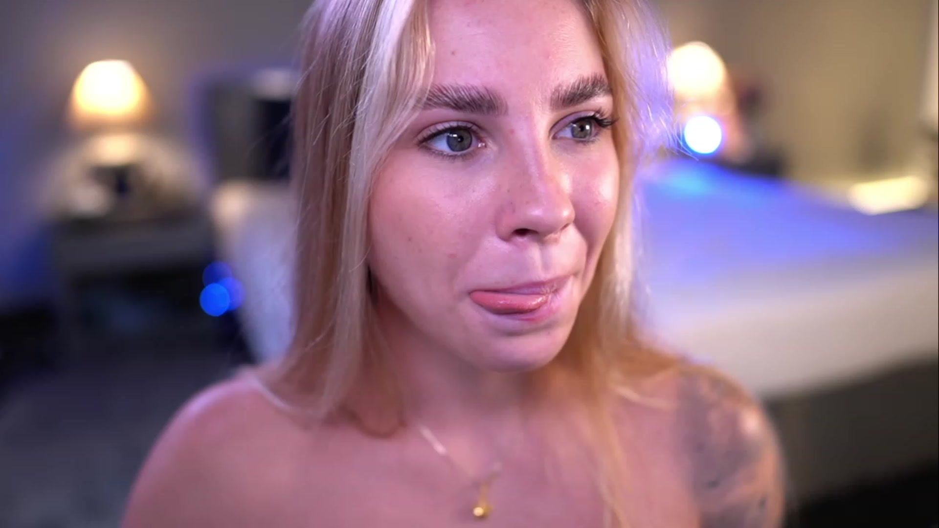 Gallery image thumbnail from Cute__foxy's myfreecams stream on, 03/02/2024, 16:58 image 18 of 20