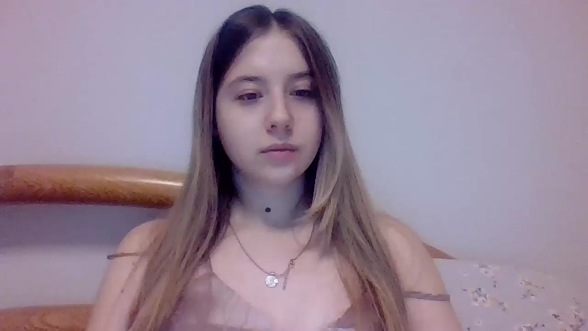 Gallery image thumbnail from Cute_girl333's myfreecams stream on, 12/25/2025, 23:17 image 18 of 20