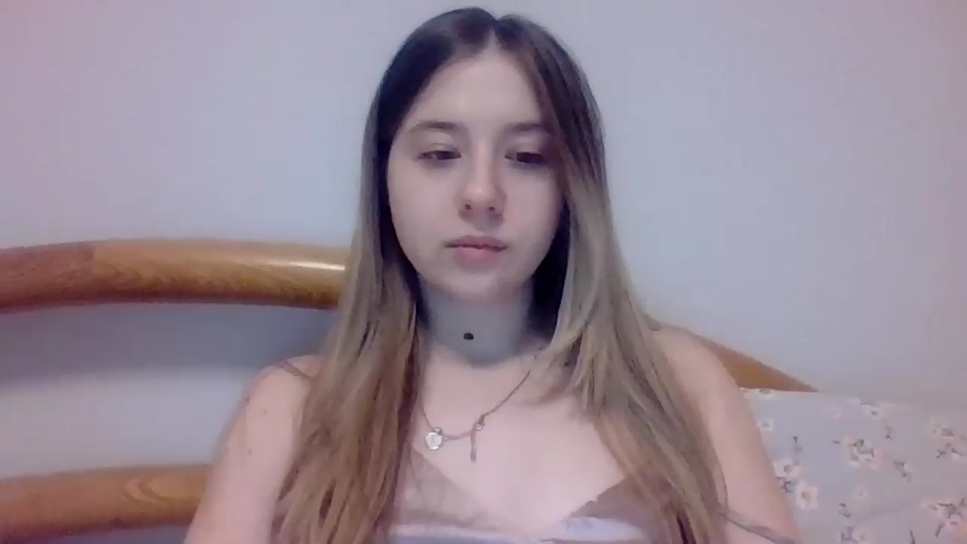Gallery image thumbnail from Cute_girl333's myfreecams stream on, 12/25/2025, 23:17 image 15 of 20