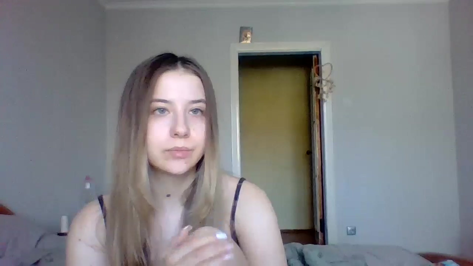 Gallery image thumbnail from Cute_girl333's myfreecams stream on, 03/07/2026, 11:15 image 18 of 20