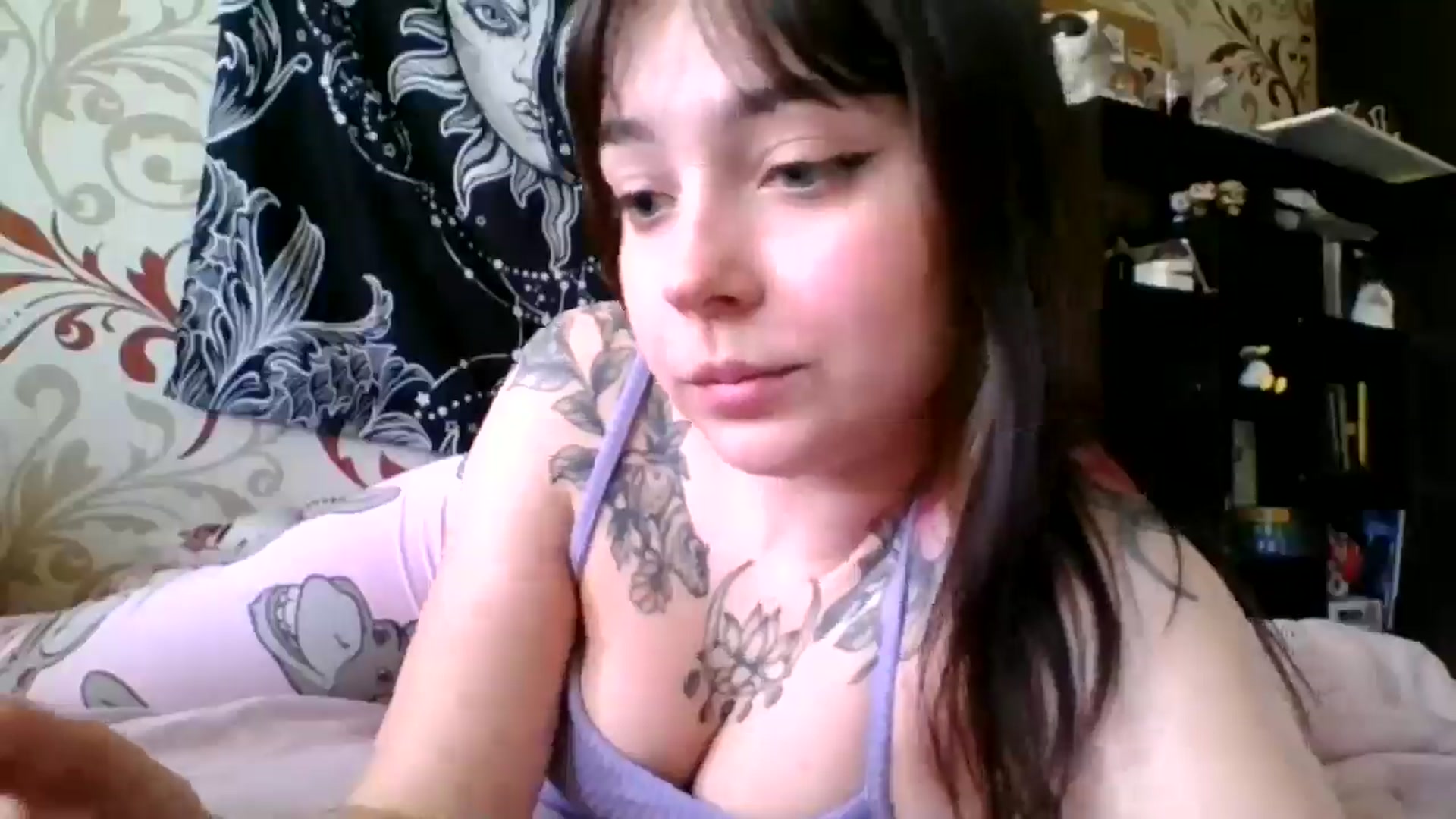 Gallery image thumbnail from Cute_hanna's myfreecams stream on, 02/09/2025, 12:30 image 5 of 20
