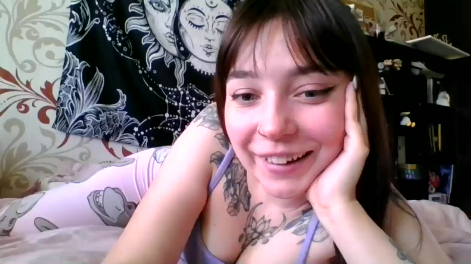 Gallery image thumbnail from Cute_hanna's myfreecams stream on, 02/09/2025, 12:30 image 10 of 20