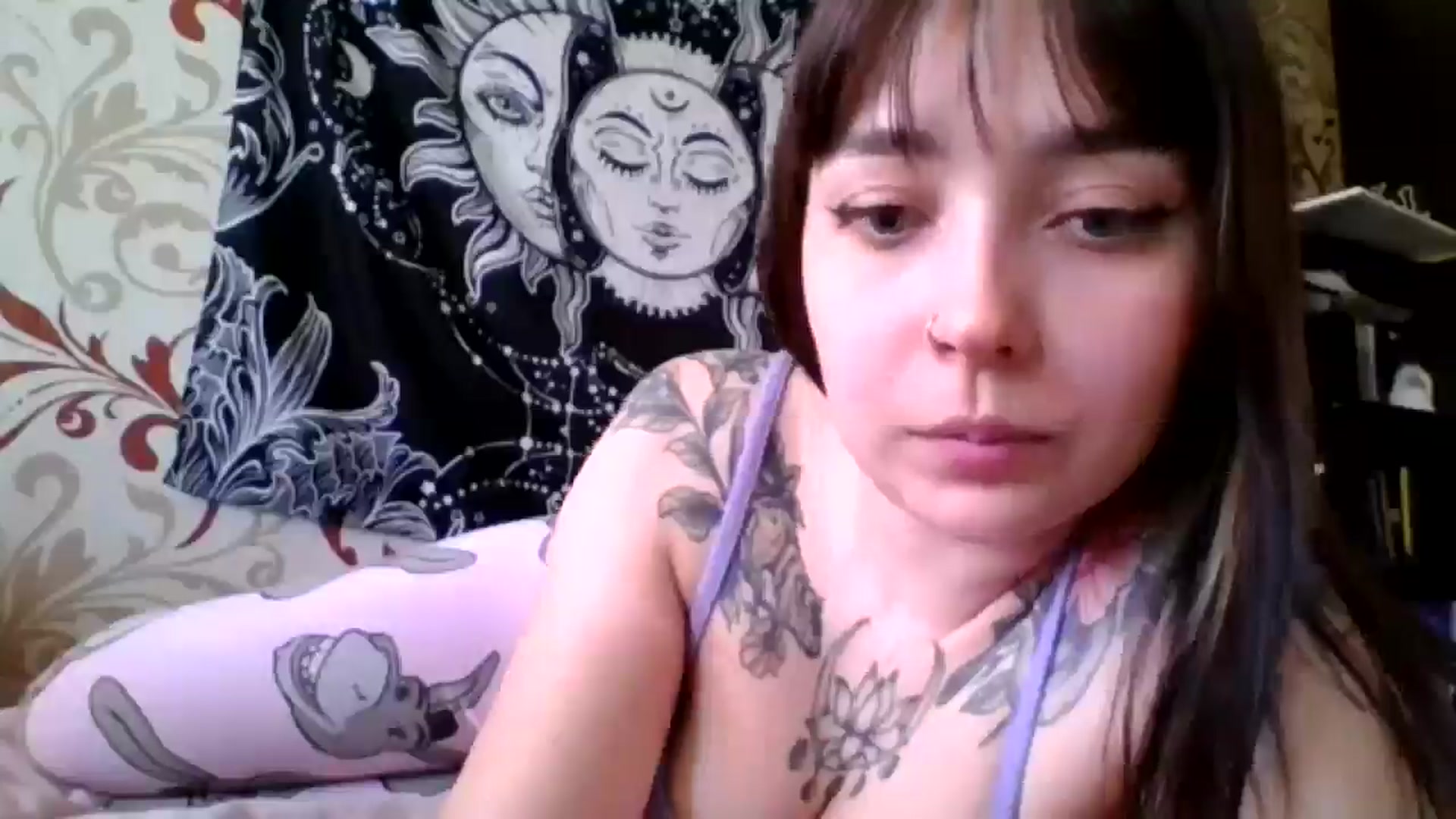 Gallery image thumbnail from Cute_hanna's myfreecams stream on, 02/09/2025, 12:30 image 19 of 20