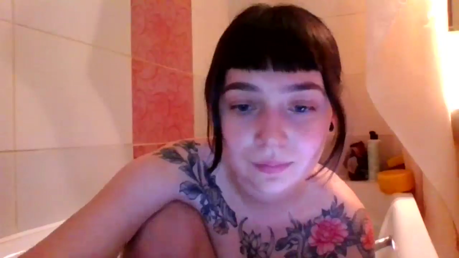 Gallery image thumbnail from Cute_hanna's myfreecams stream on, 02/23/2025, 16:22 image 19 of 20
