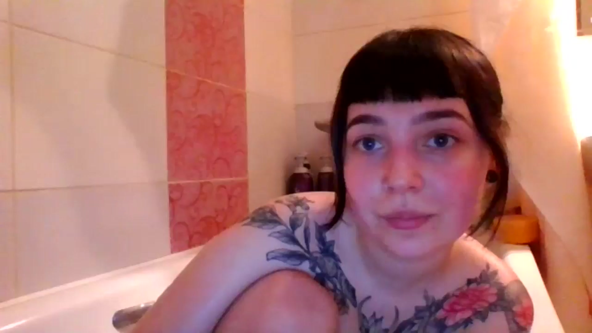 Gallery image thumbnail from Cute_hanna's myfreecams stream on, 02/23/2025, 16:22 image 20 of 20