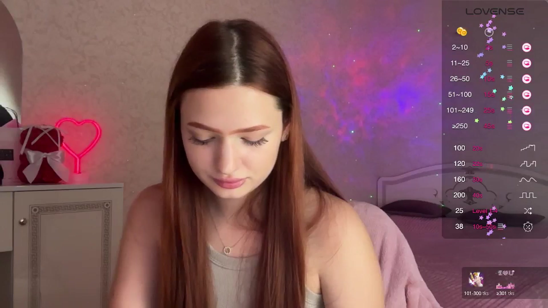 Gallery image thumbnail from CuteeBambi's myfreecams stream on, 05/07/2024, 18:06 image 6 of 20