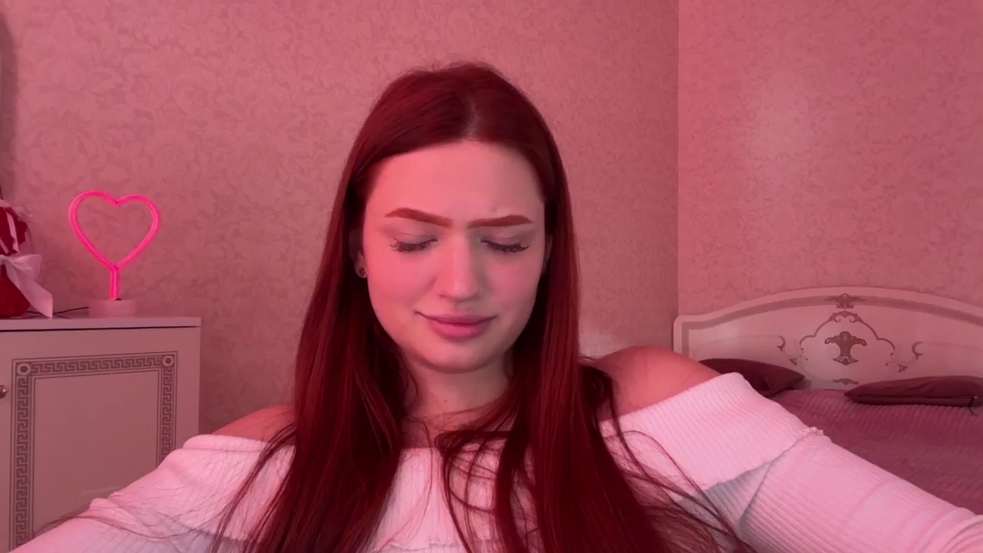 Gallery image thumbnail from CuteeBambi's myfreecams stream on, 05/16/2024, 15:42 image 13 of 20
