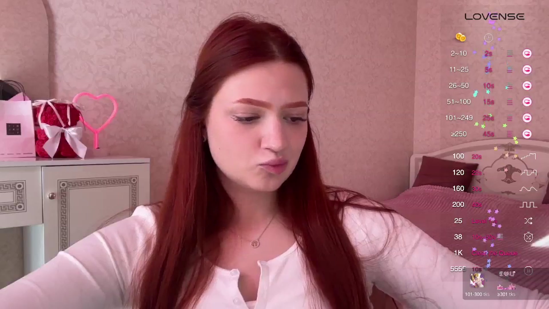 Gallery image thumbnail from CuteeBambi's myfreecams stream on, 05/20/2024, 15:23 image 12 of 20