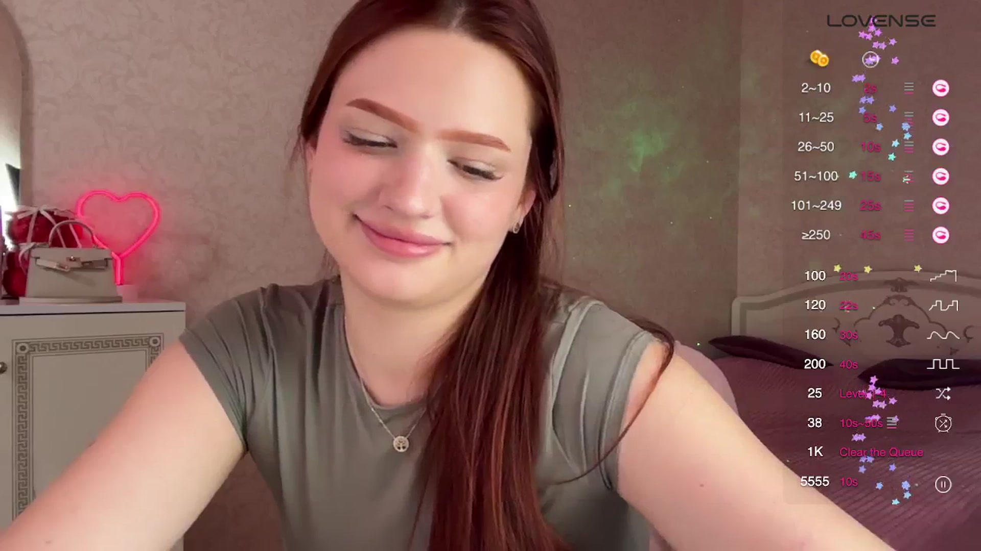 Gallery image thumbnail from CuteeBambi's myfreecams stream on, 05/26/2024, 15:33 image 15 of 20