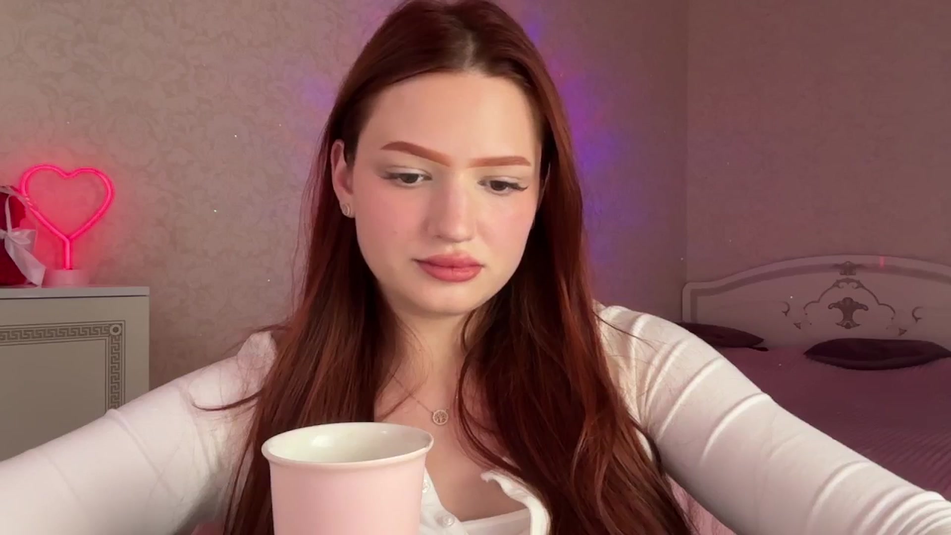 Gallery image thumbnail from CuteeBambi's myfreecams stream on, 05/27/2024, 16:47 image 16 of 20