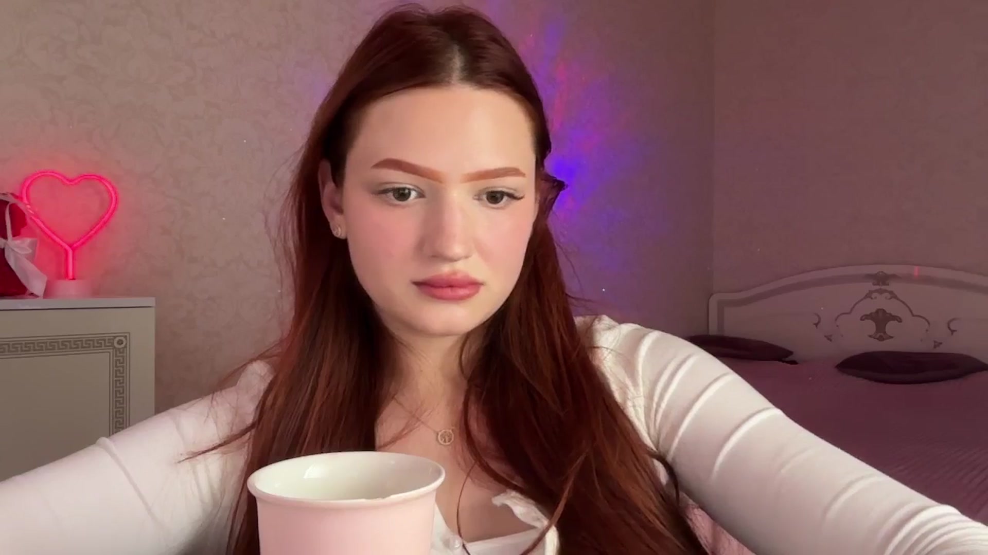 Gallery image thumbnail from CuteeBambi's myfreecams stream on, 05/27/2024, 16:47 image 18 of 20
