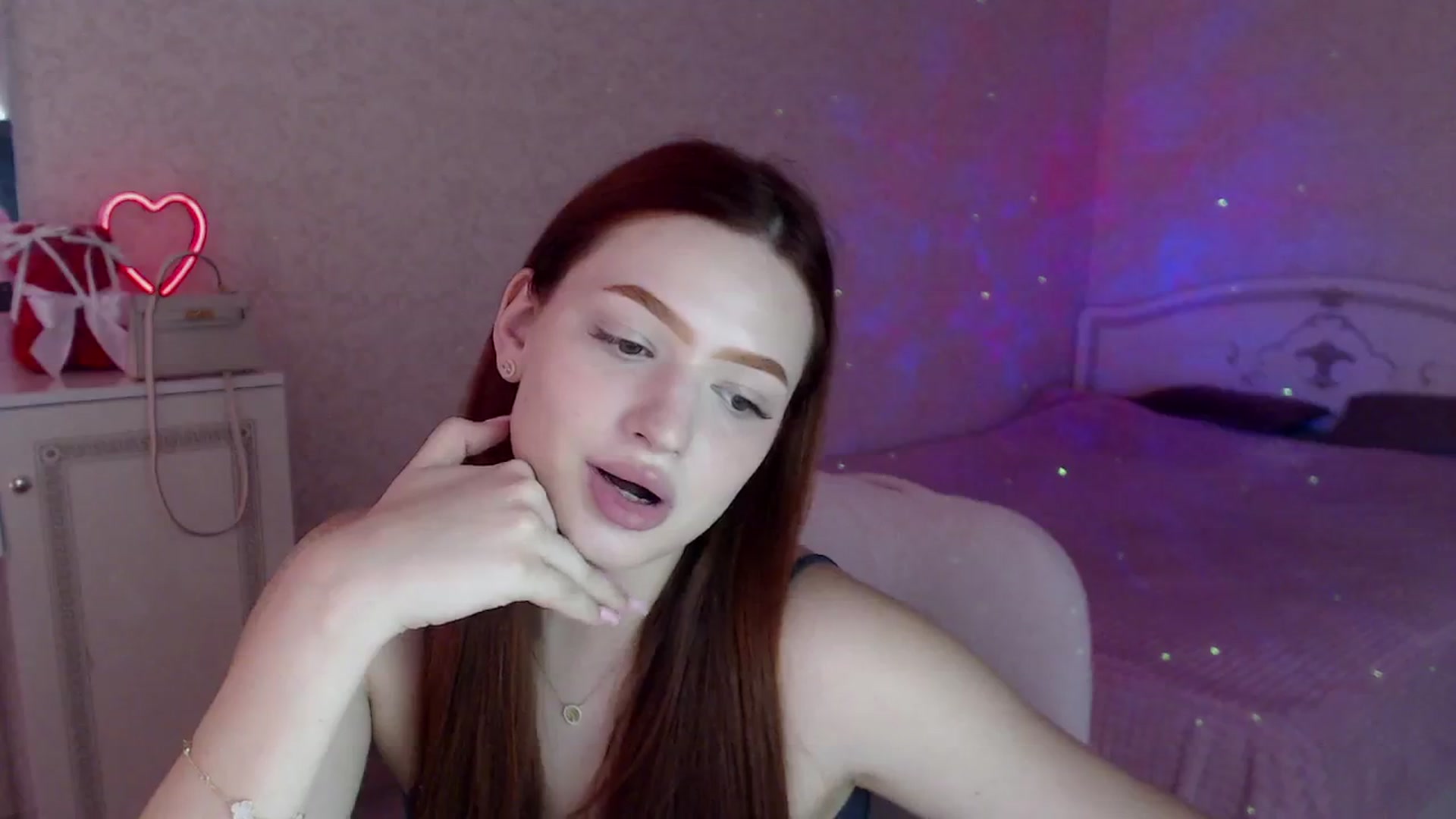 Gallery image thumbnail from CuteeBambi's myfreecams stream on, 05/28/2024, 15:11 image 11 of 20
