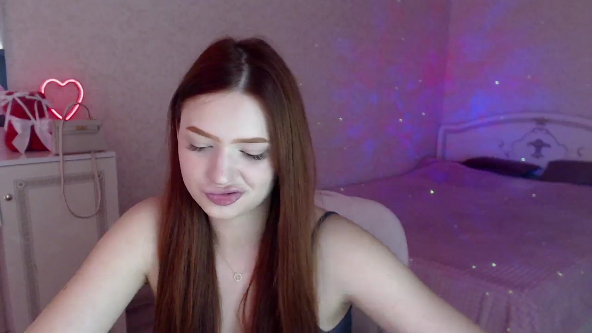 Gallery image thumbnail from CuteeBambi's myfreecams stream on, 05/28/2024, 15:11 image 10 of 20