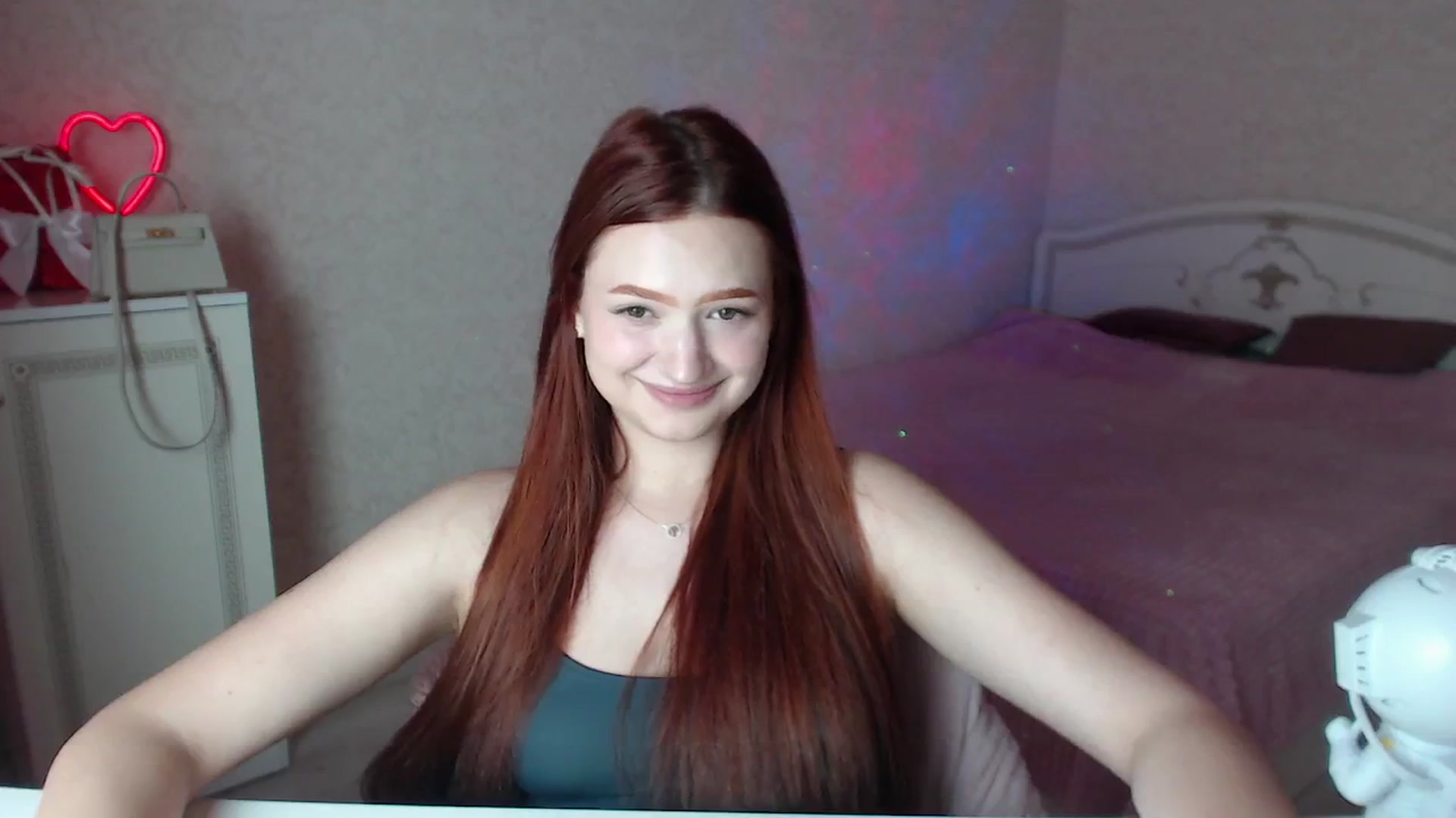 Gallery image thumbnail from CuteeBambi's myfreecams stream on, 05/28/2024, 15:11 image 18 of 20