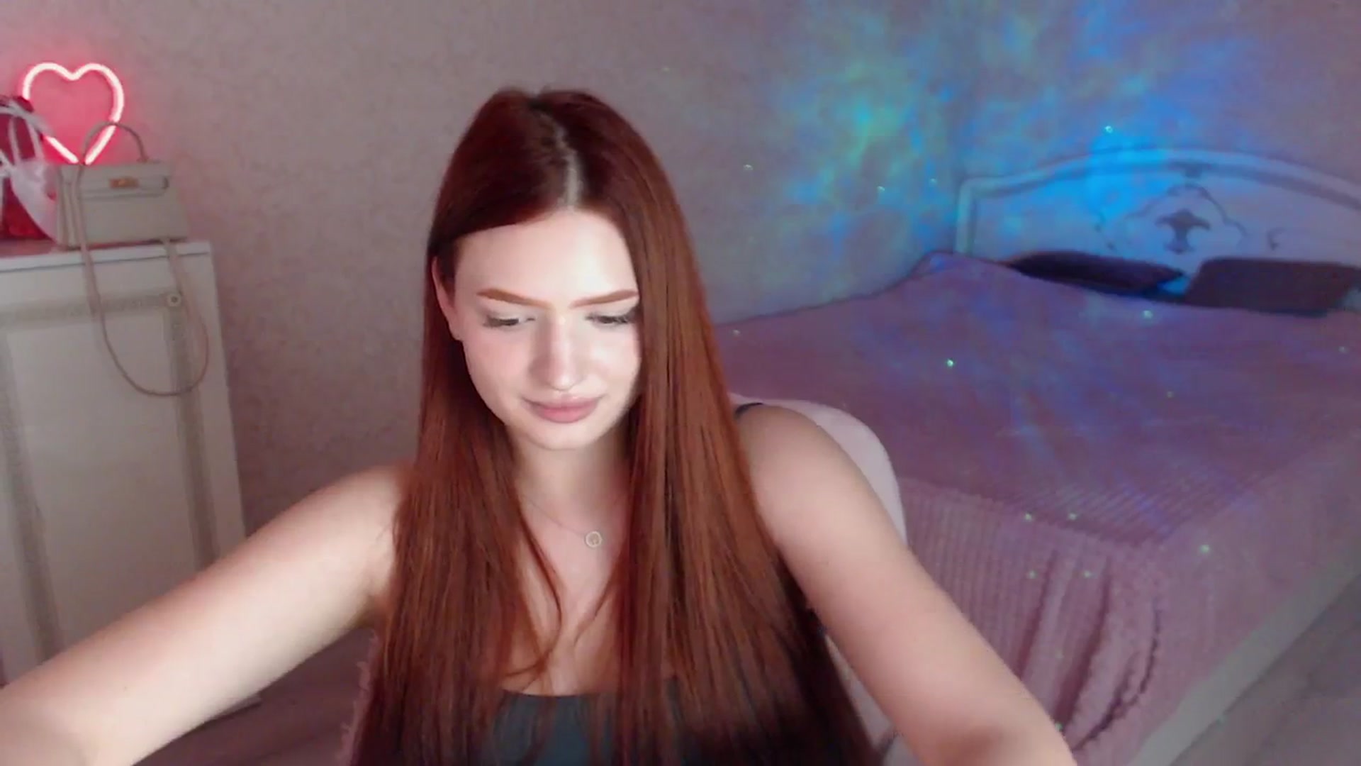 Gallery image thumbnail from CuteeBambi's myfreecams stream on, 05/28/2024, 16:54 image 13 of 20