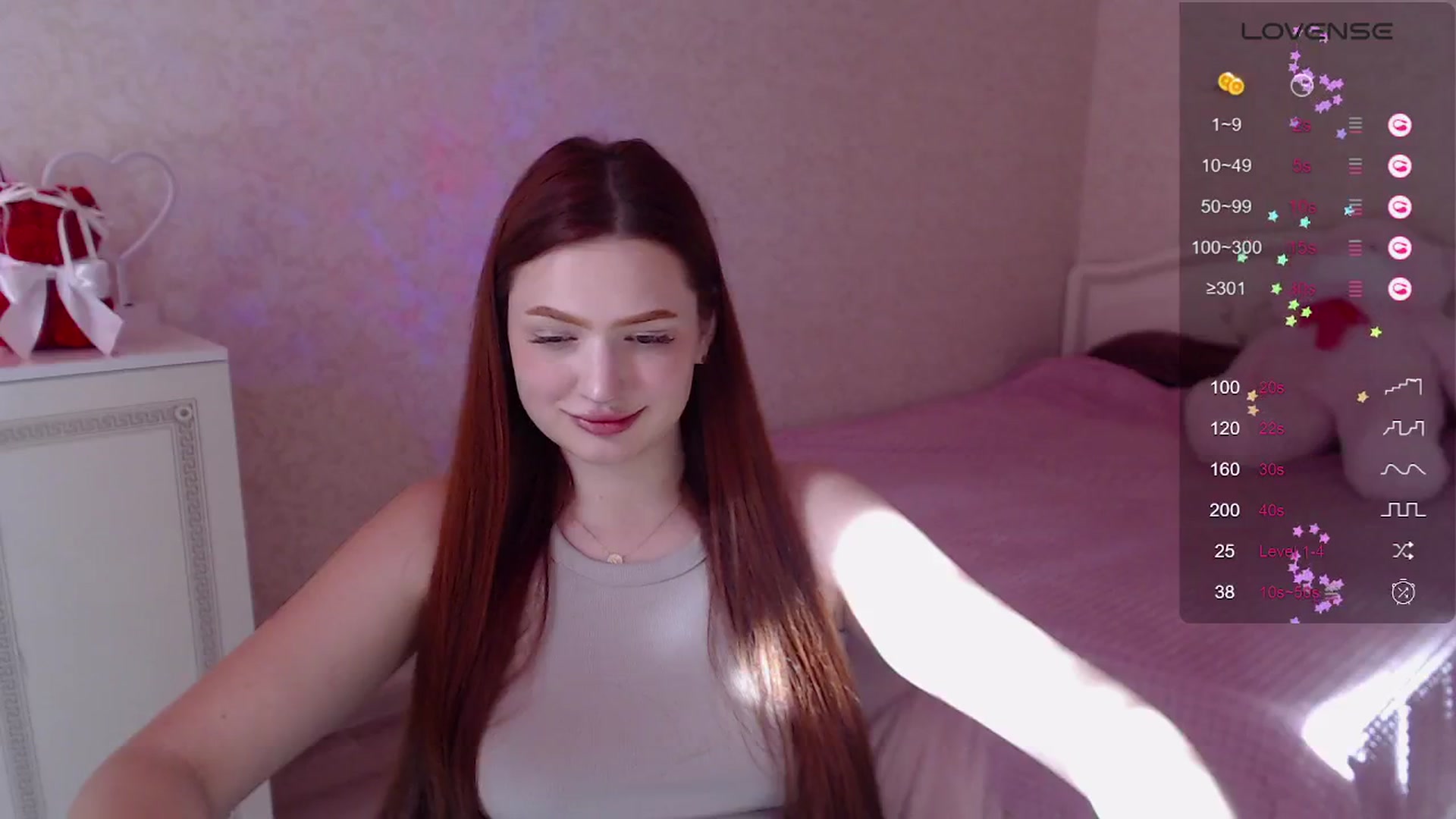 Gallery image thumbnail from CuteeBambi's myfreecams stream on, 06/01/2024, 15:15 image 3 of 20